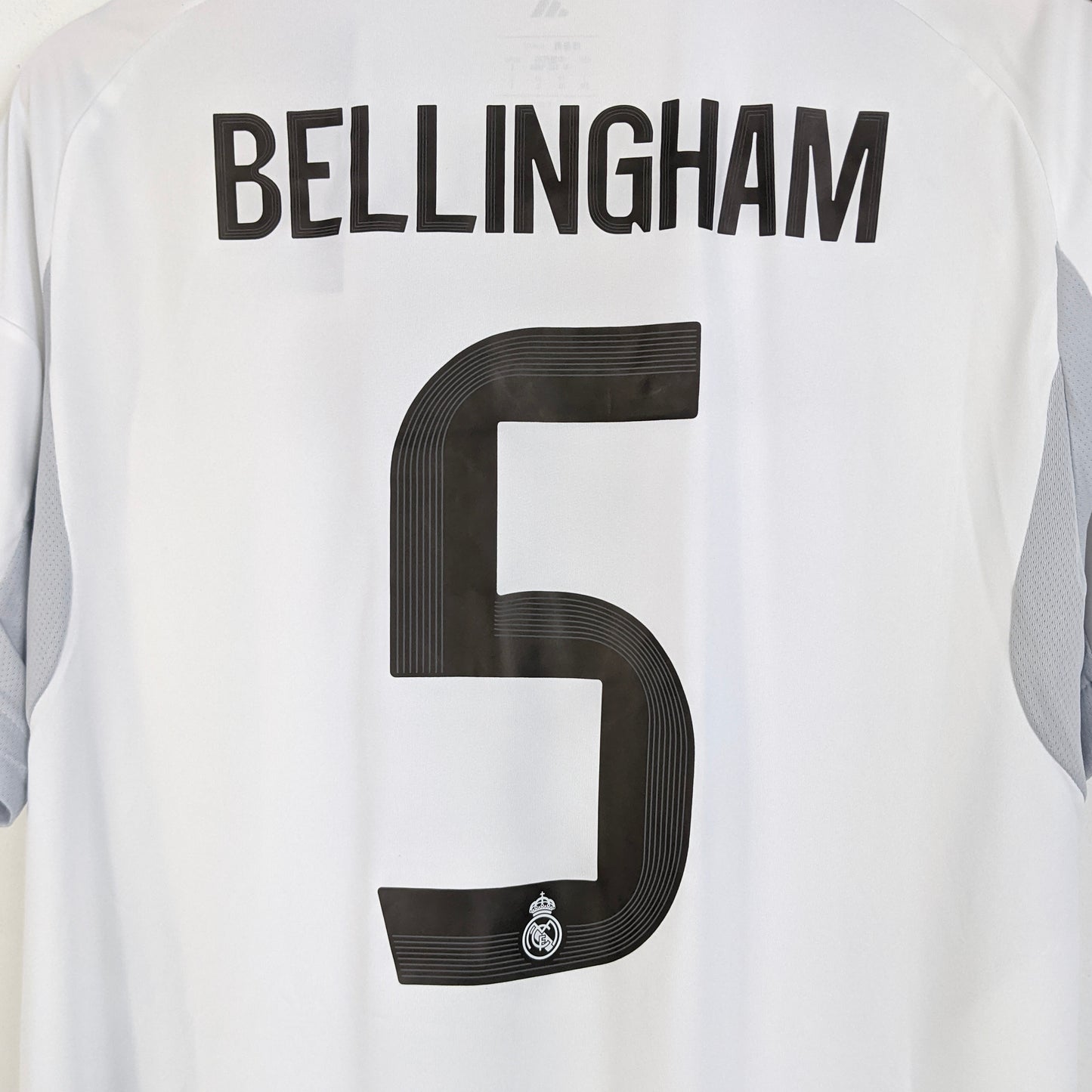 Original Real Madrid 2025/26 Home - Bellingham #5 Size L (Bnwt)