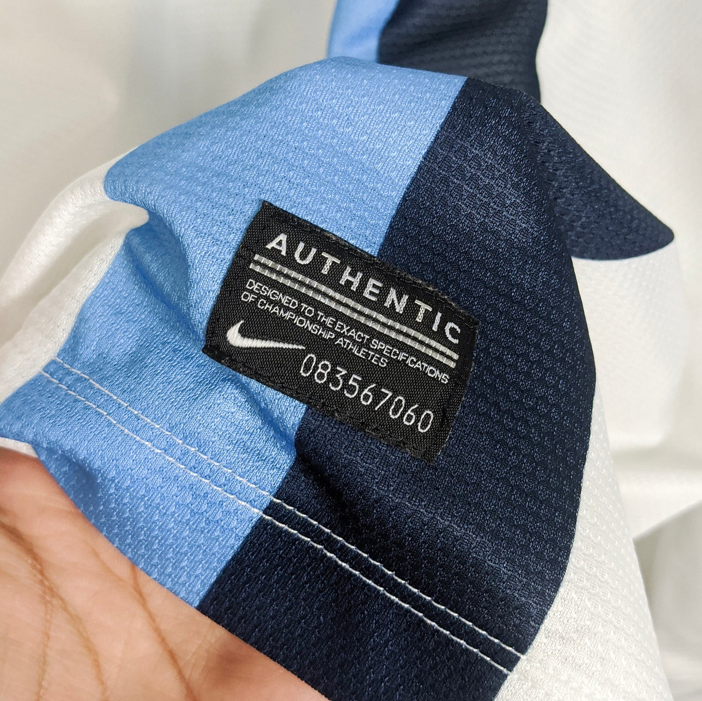 Original Manchester City 2013/14 Away - Kun Aguero #16 Size L (Long Sleeve)