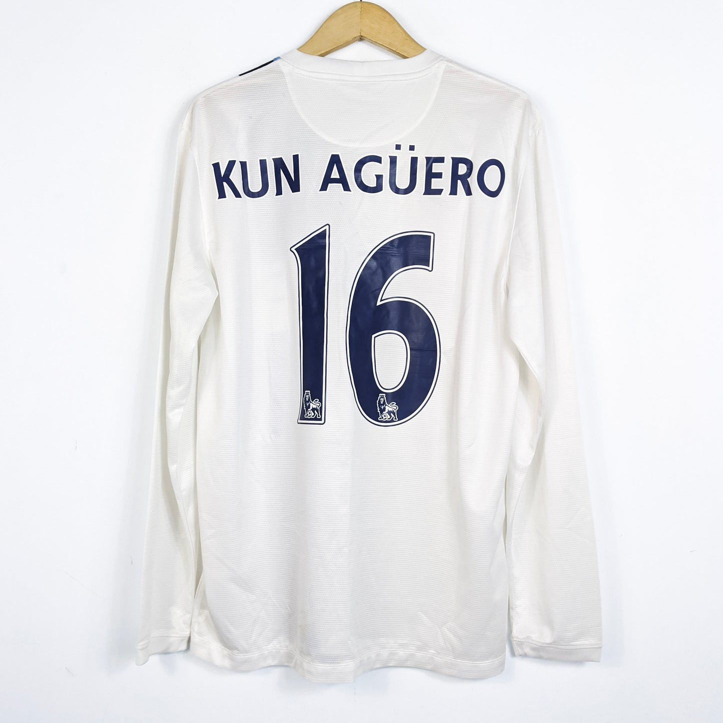 Original Manchester City 2013/14 Away - Kun Aguero #16 Size L (Long Sleeve)