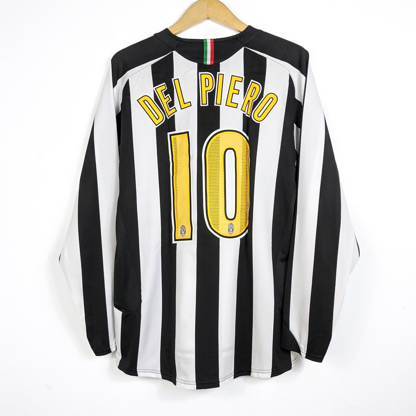 Original Juventus 2005/06 Home - Del Piero #10 Size M (Long Sleeve)
