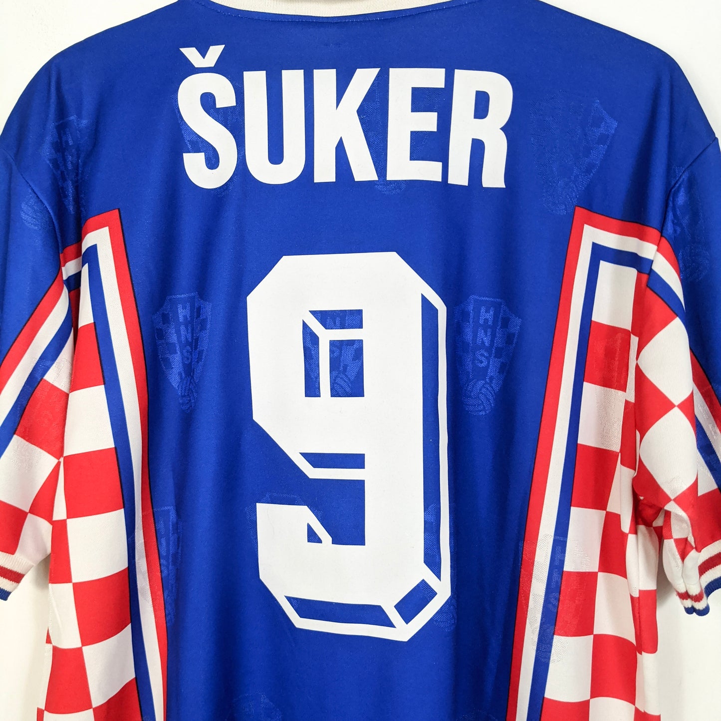 Original Croatia 1998 Home - Suker #9 Size L