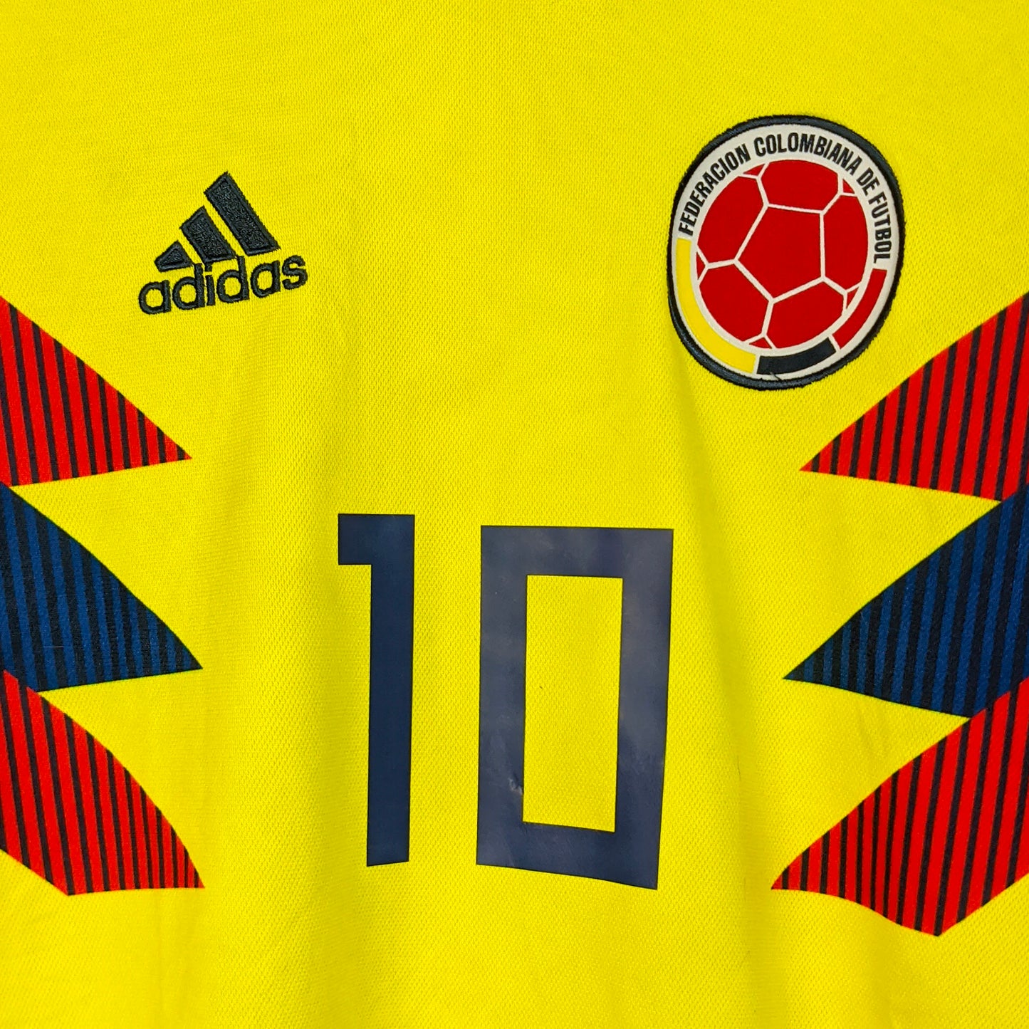 Original Colombia 2018/19 Home - James #10 Size L (Long Sleeve)