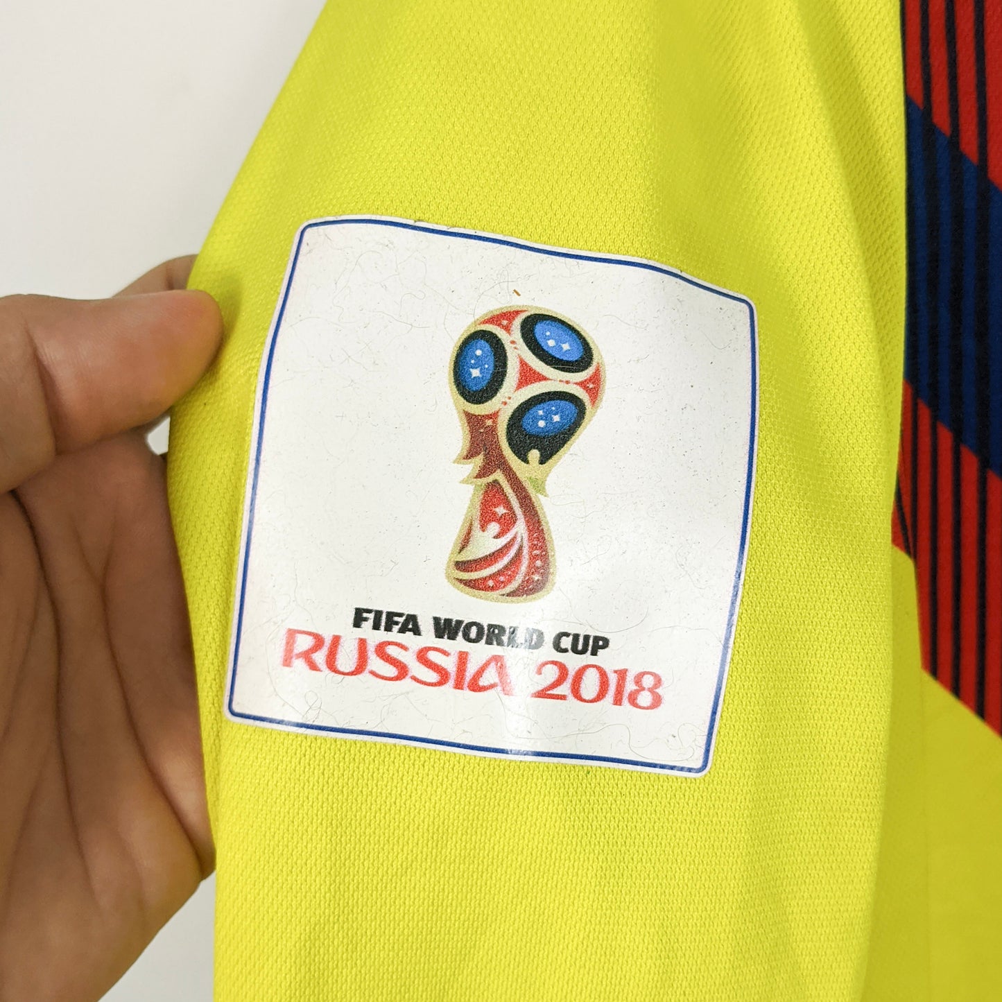 Original Colombia 2018/19 Home - James #10 Size L (Long Sleeve)