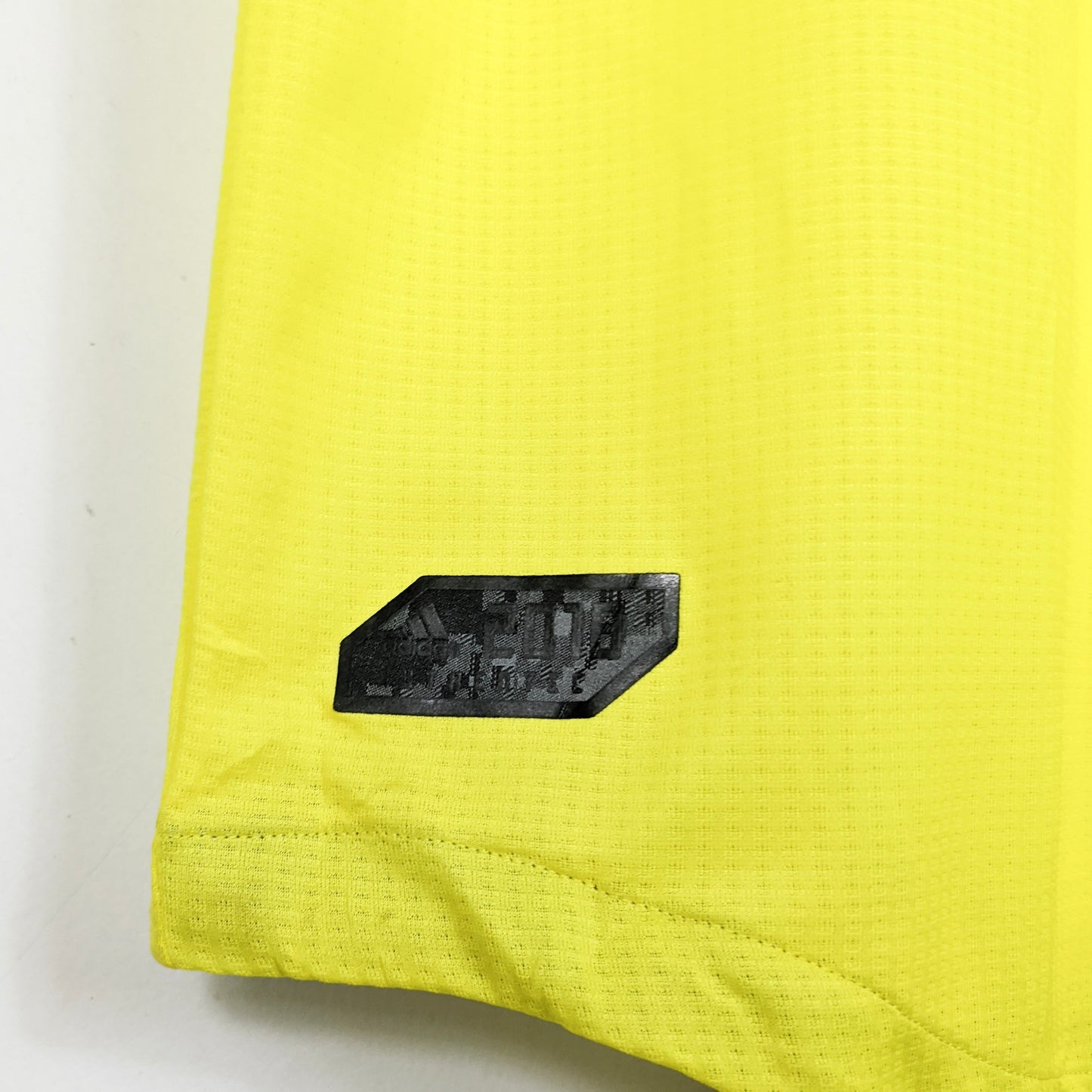 Original Colombia 2018/19 Home - James #10 Size fit M (Player Issue)