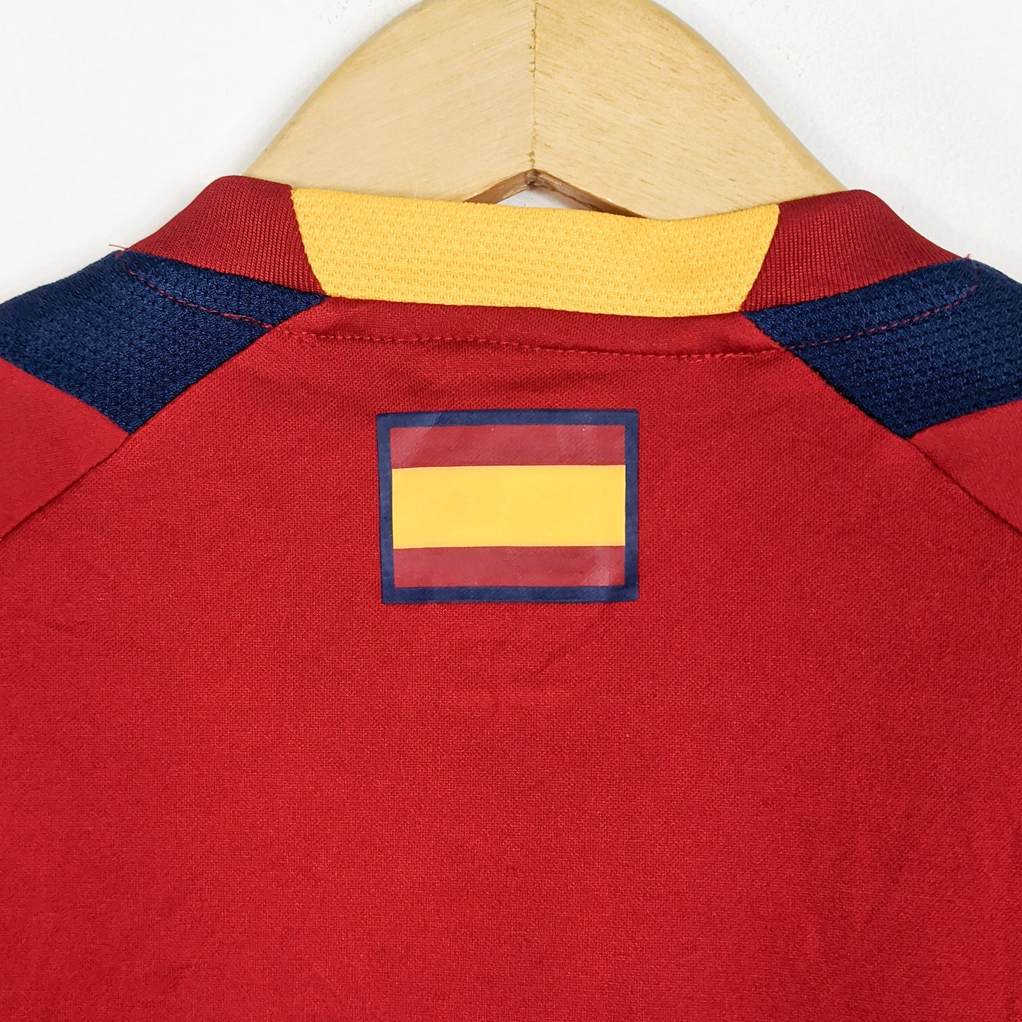 Original Spain 2011/12 Training - Size M (Player Issue)
