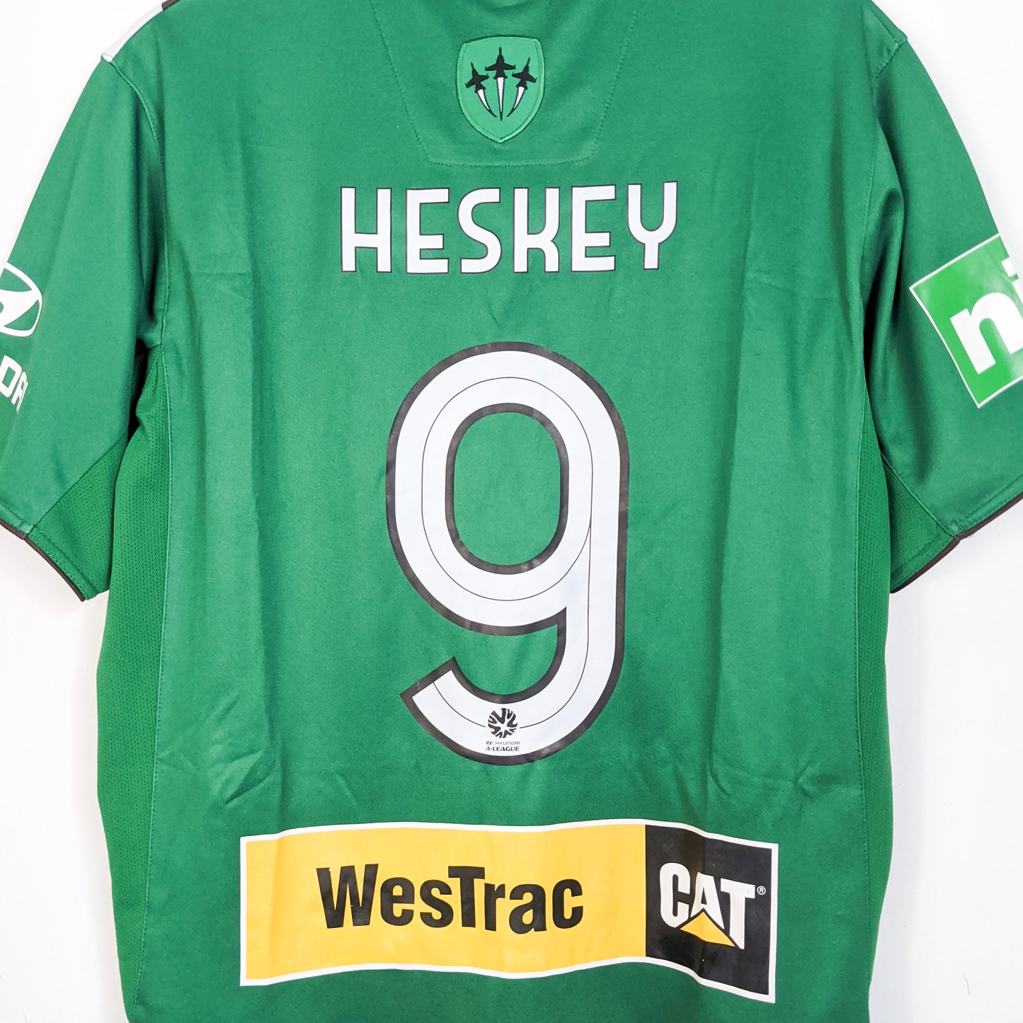 Original Newcastle Jets 2013/14 Away - Heskey #9 Size L