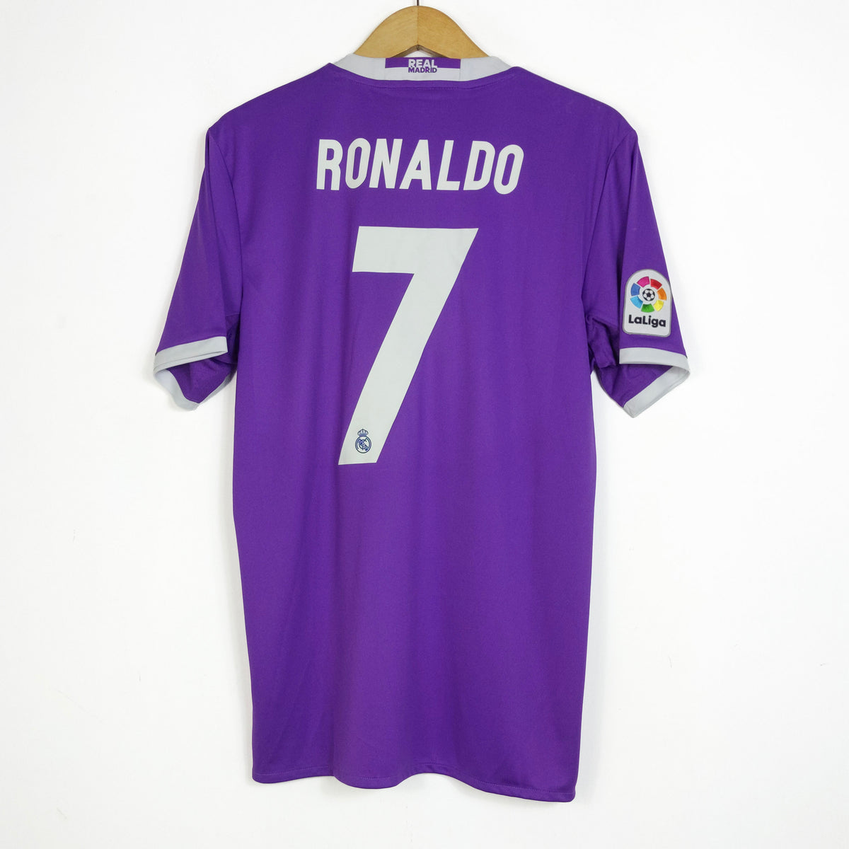 Original Real Madrid 2016/17 Away - Ronaldo #7 Size M (Bnwt)