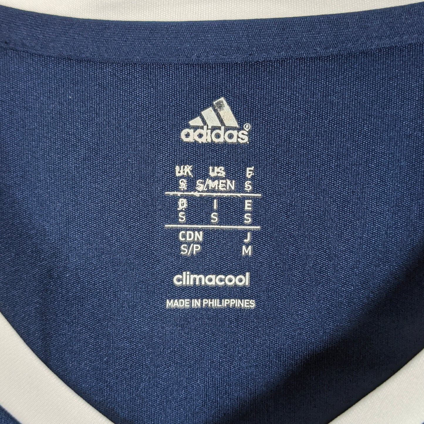Original Melbourne Victory 2013/14 Home - Thompson #10 Size S (Long Sleeve)