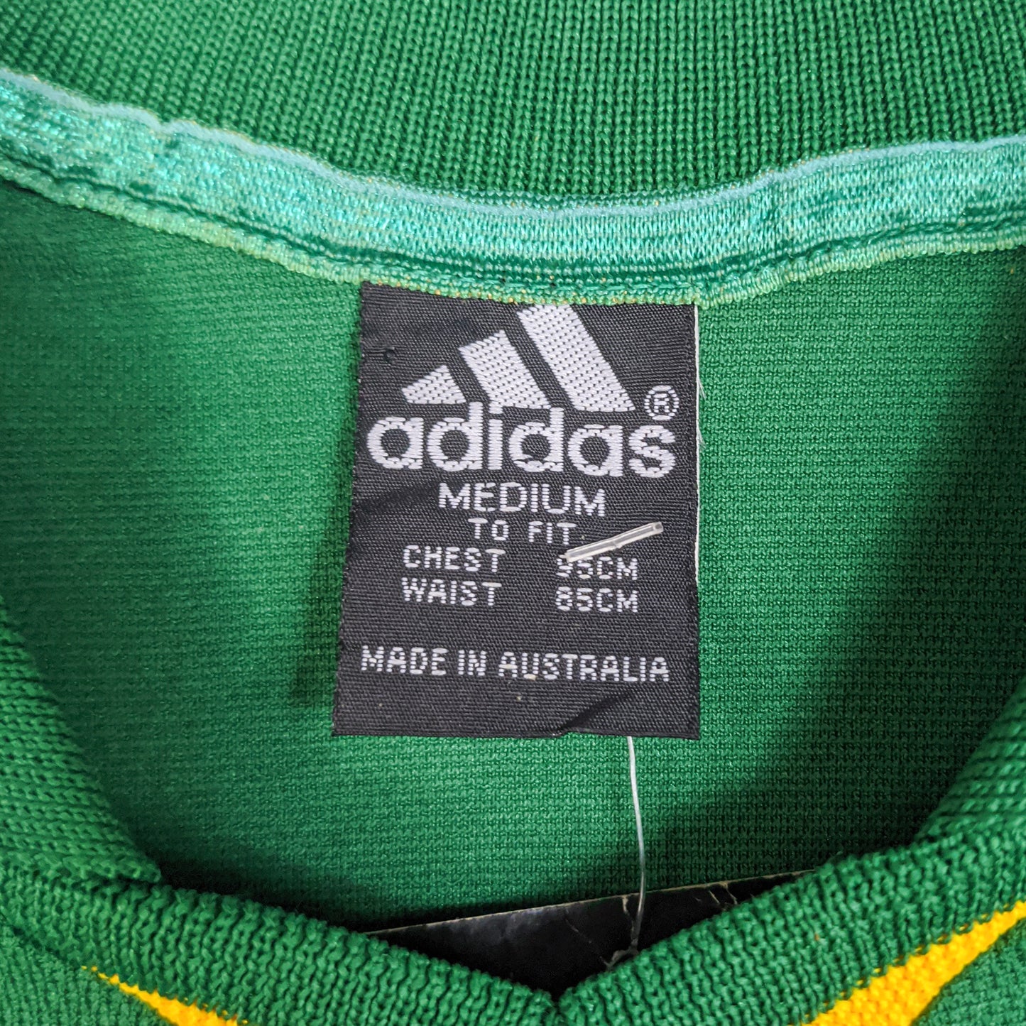 Original Australia 2001 Home - Kewell #10 Size M fit XL (Bnwt)
