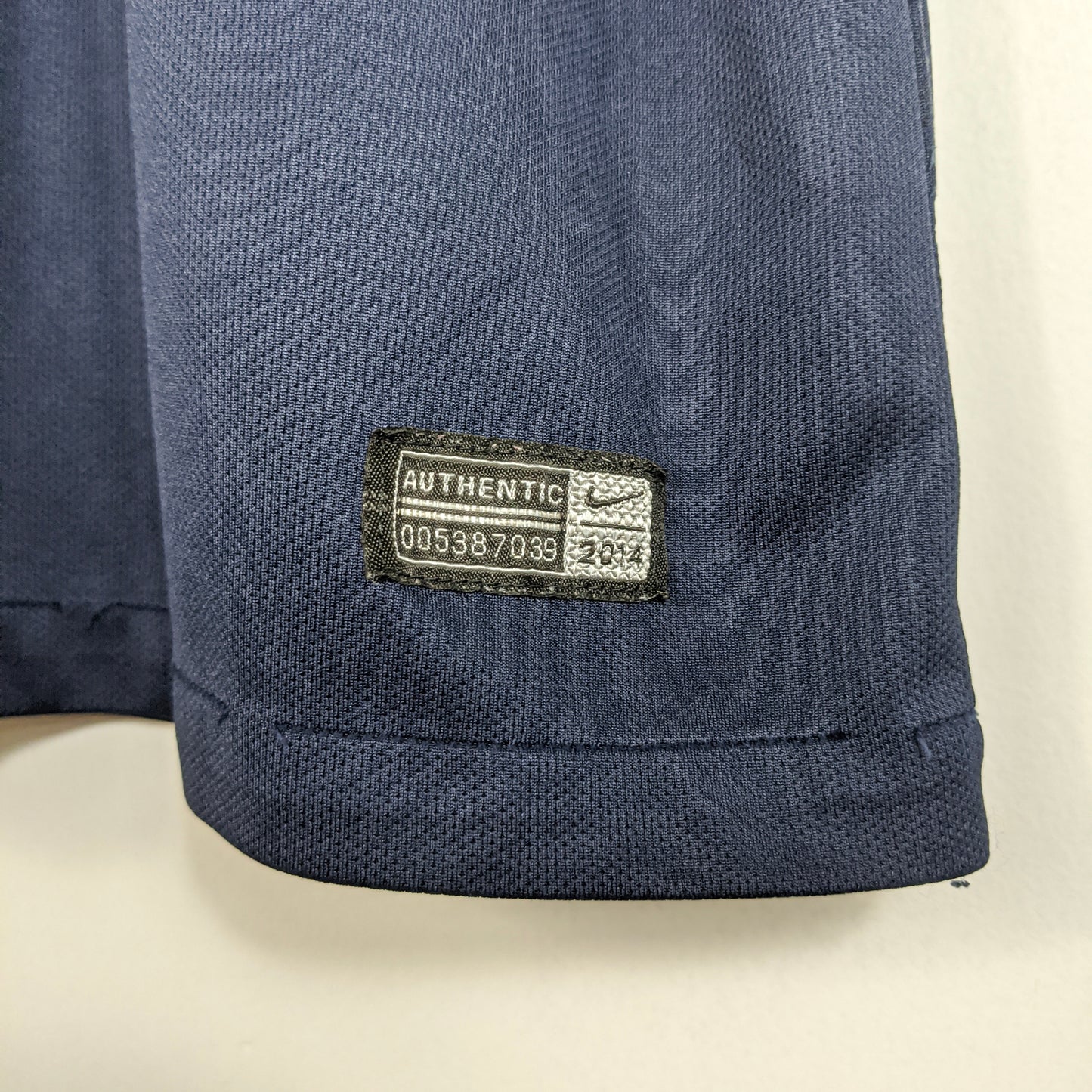 Original Australia 2014/15 Away - Cahill #4 Size L