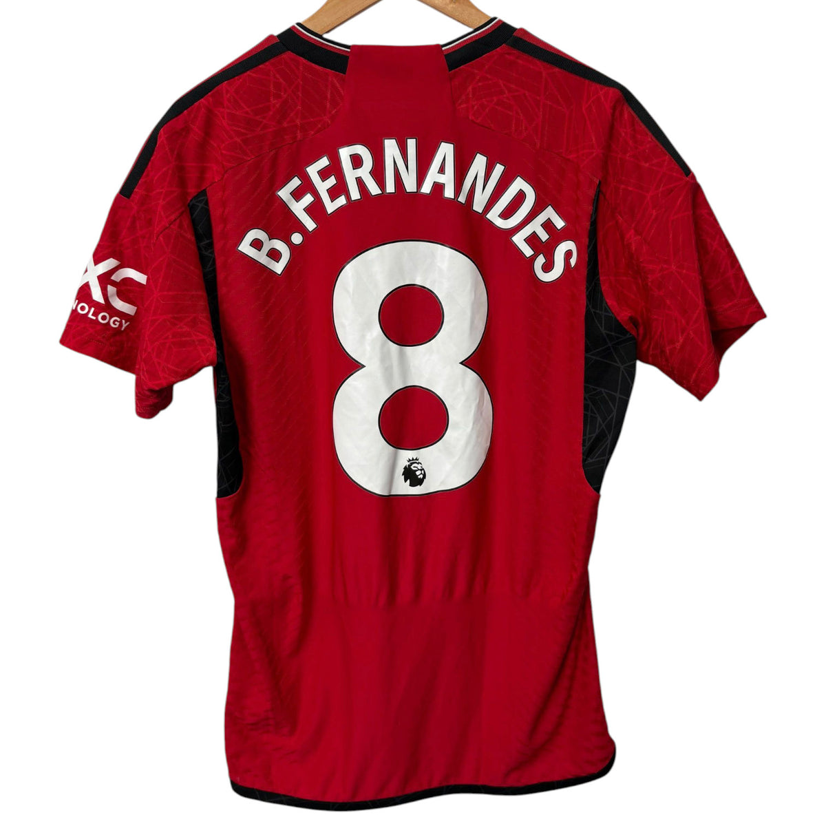 Original Manchester United 2023/24 Home - Bruno Fernandes #8 Size M (Player Issue)
