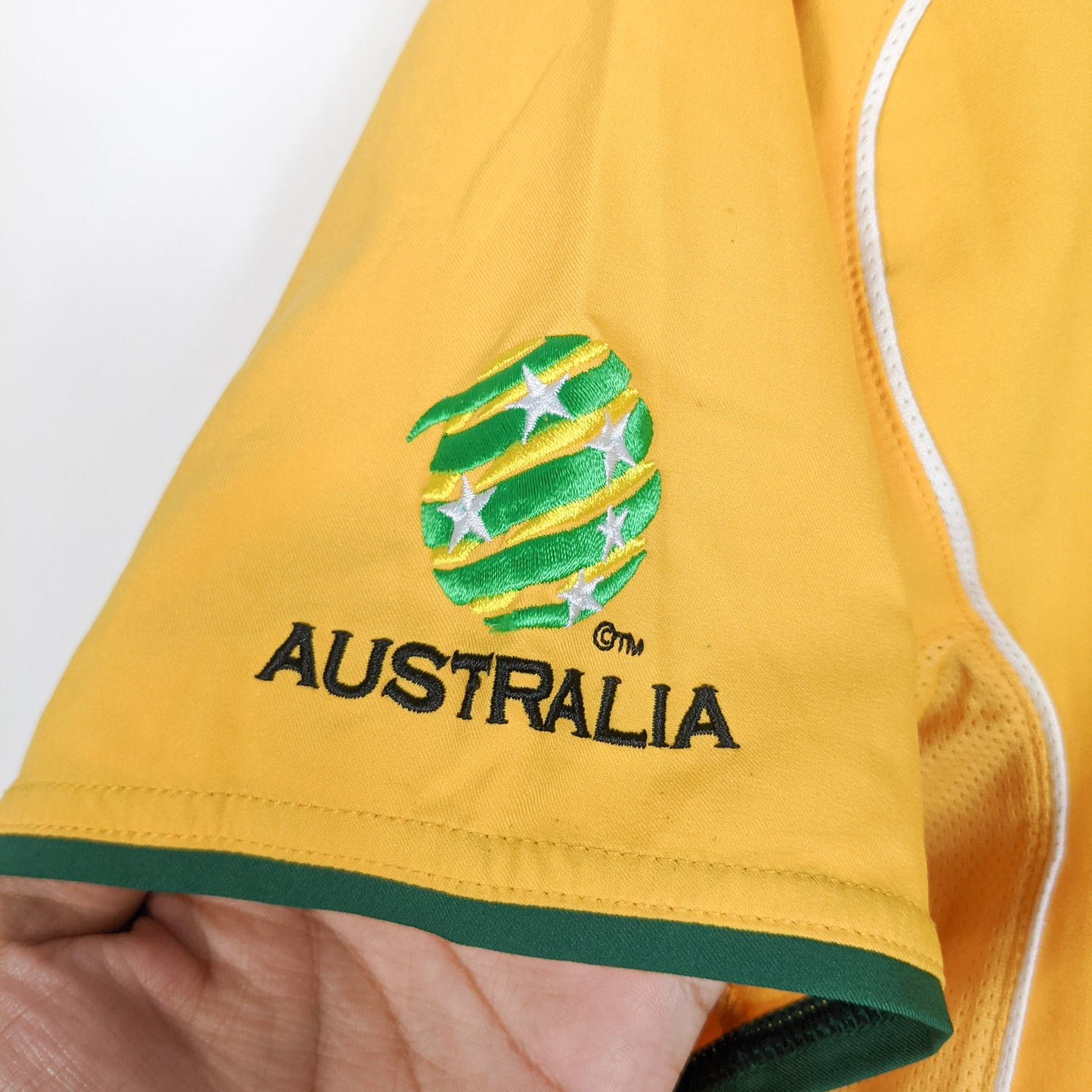Original Australia 2004/05 Home - Viduka #9 Size S