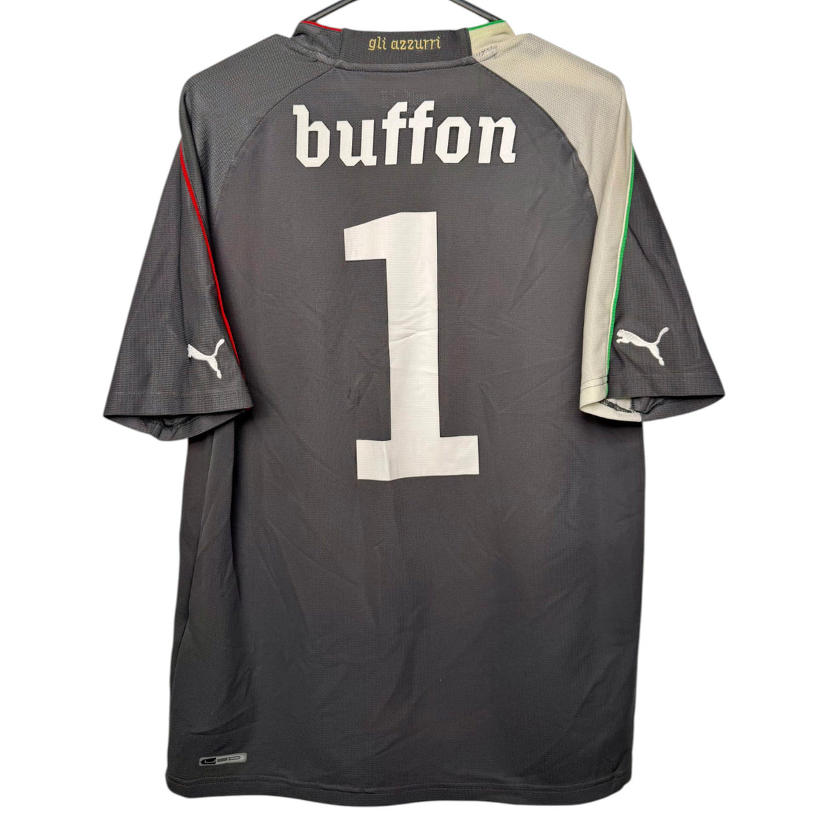 Original Italy 2010/11 GK - Buffon #1 Size fit L (Slim fit)