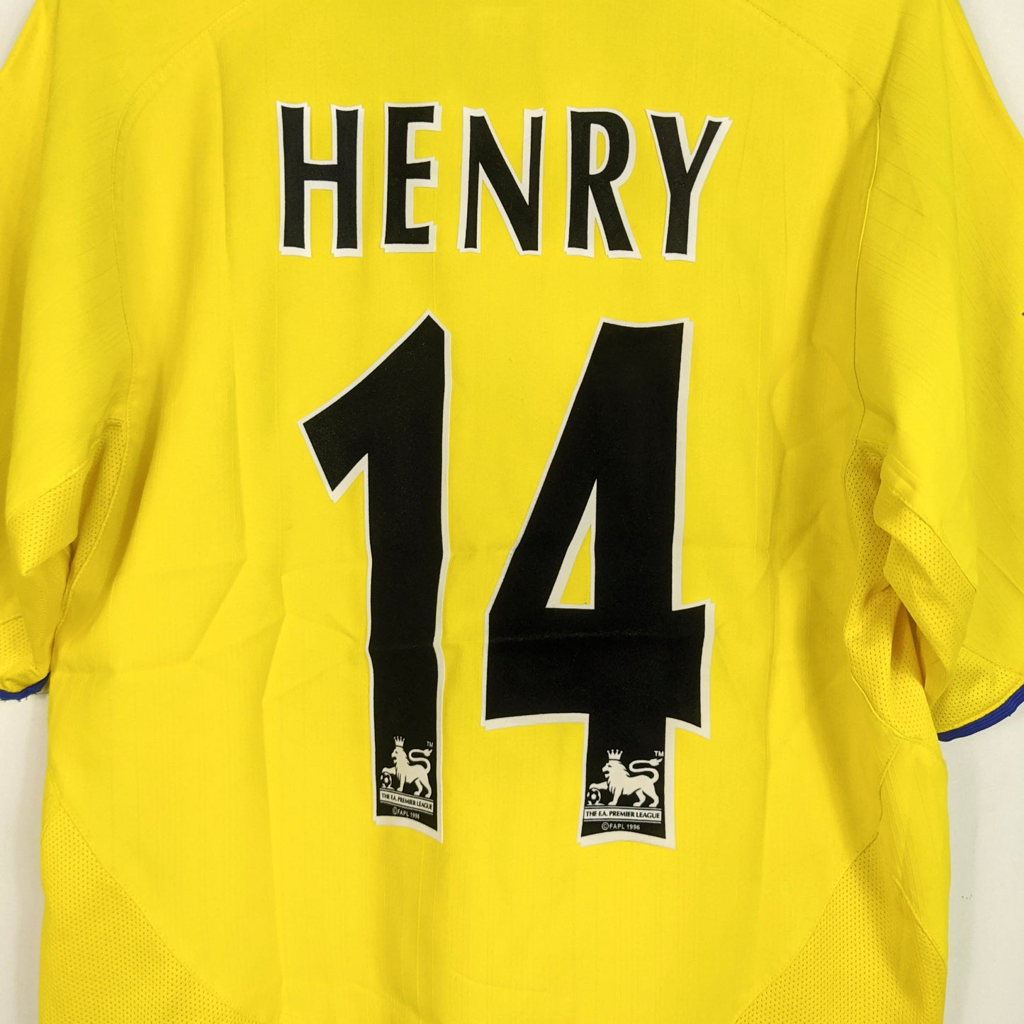 Original Arsenal 2003/04 Away - Henry #14 Size M
