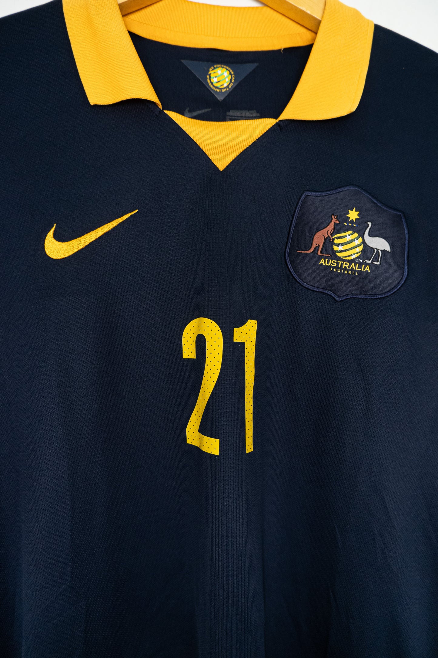 Authentic Australia 2014 Away - Massimo Luongo #21 Size XL