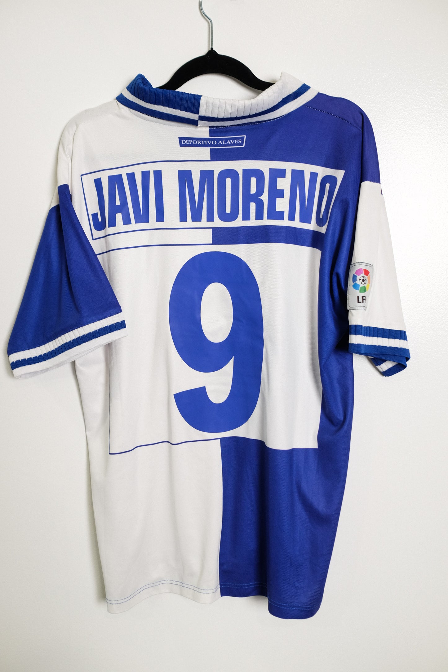 Authentic Deportivo Alaves Home Jersey (version 3) 1999/2000  - Javi Moreno #9, Size M
