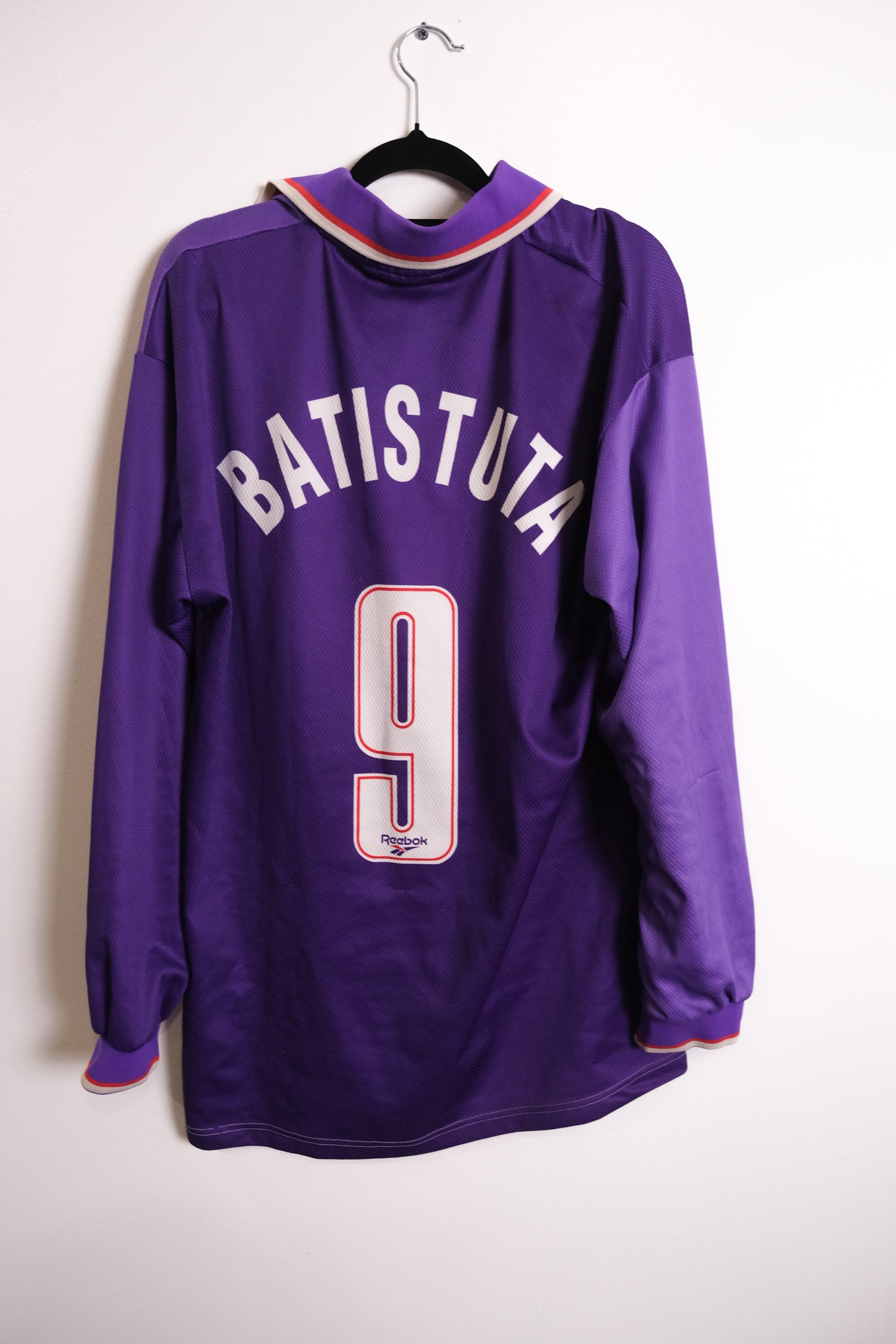Authentic Fiorentina 1995/96 - Gabriel Batistuta #9 Size L Long Sleeve