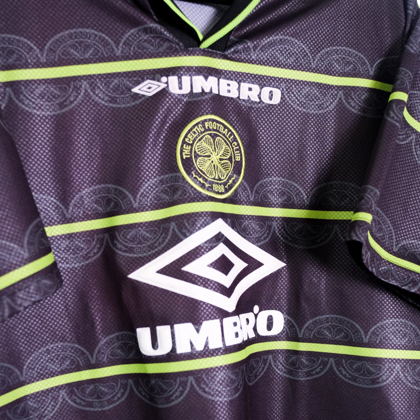 Authentic Celtic FC 1998/1999 Away - Size L