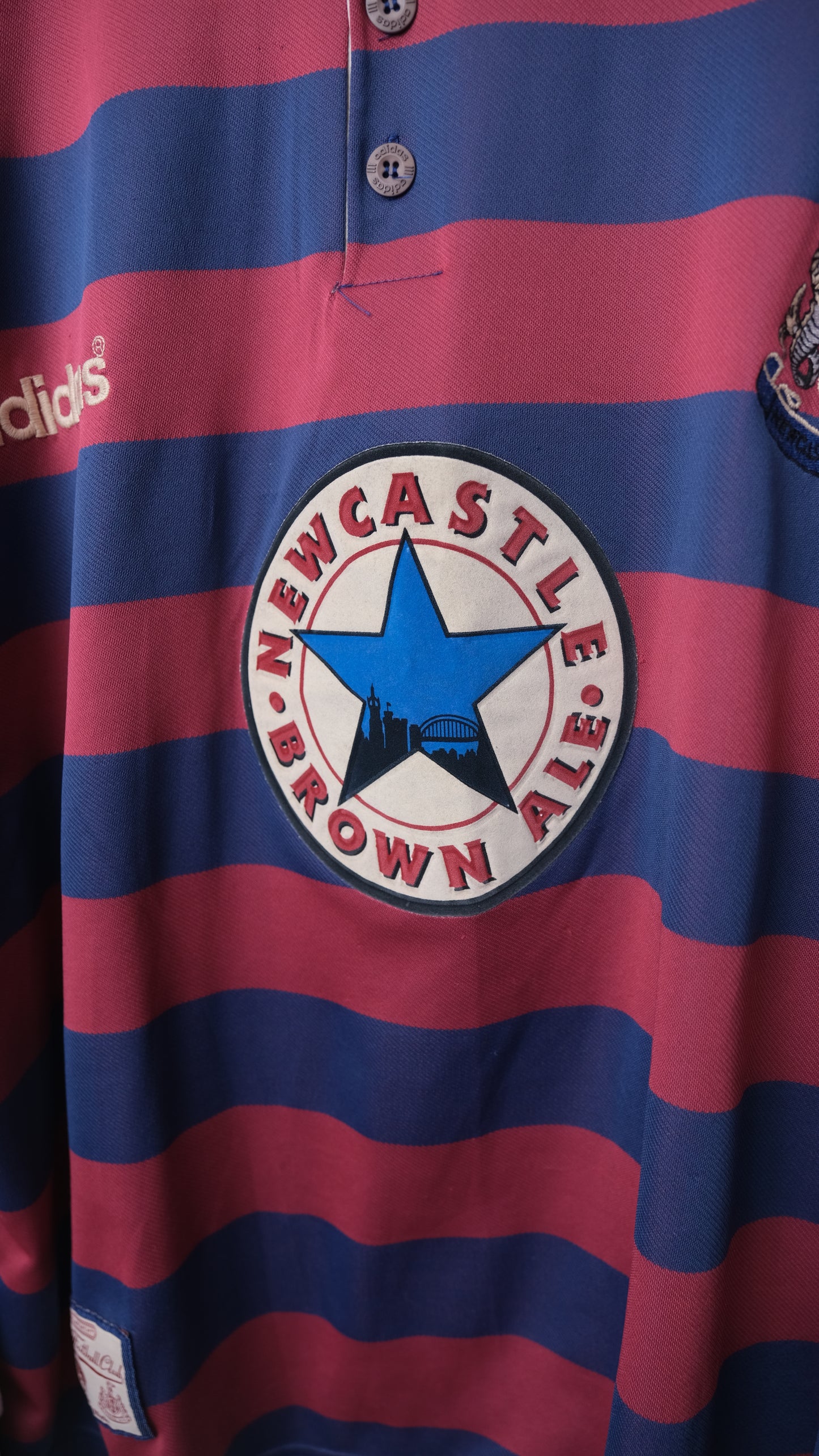 Original Newcastle 1995/96 Away - Asprilla #11 Size XL (Long Sleeve)