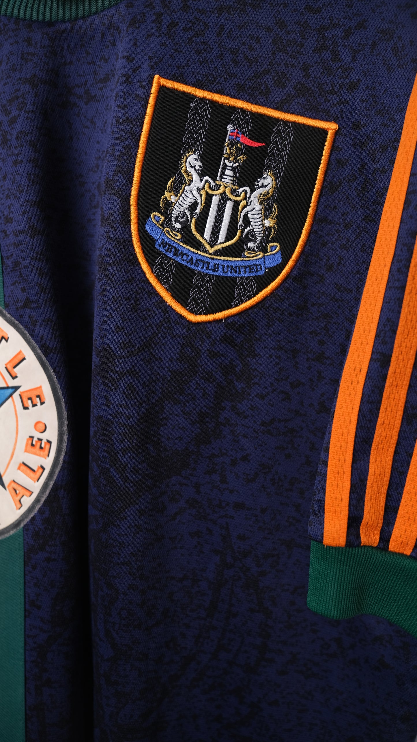Original Newcastle 1997/98 Away - Size M