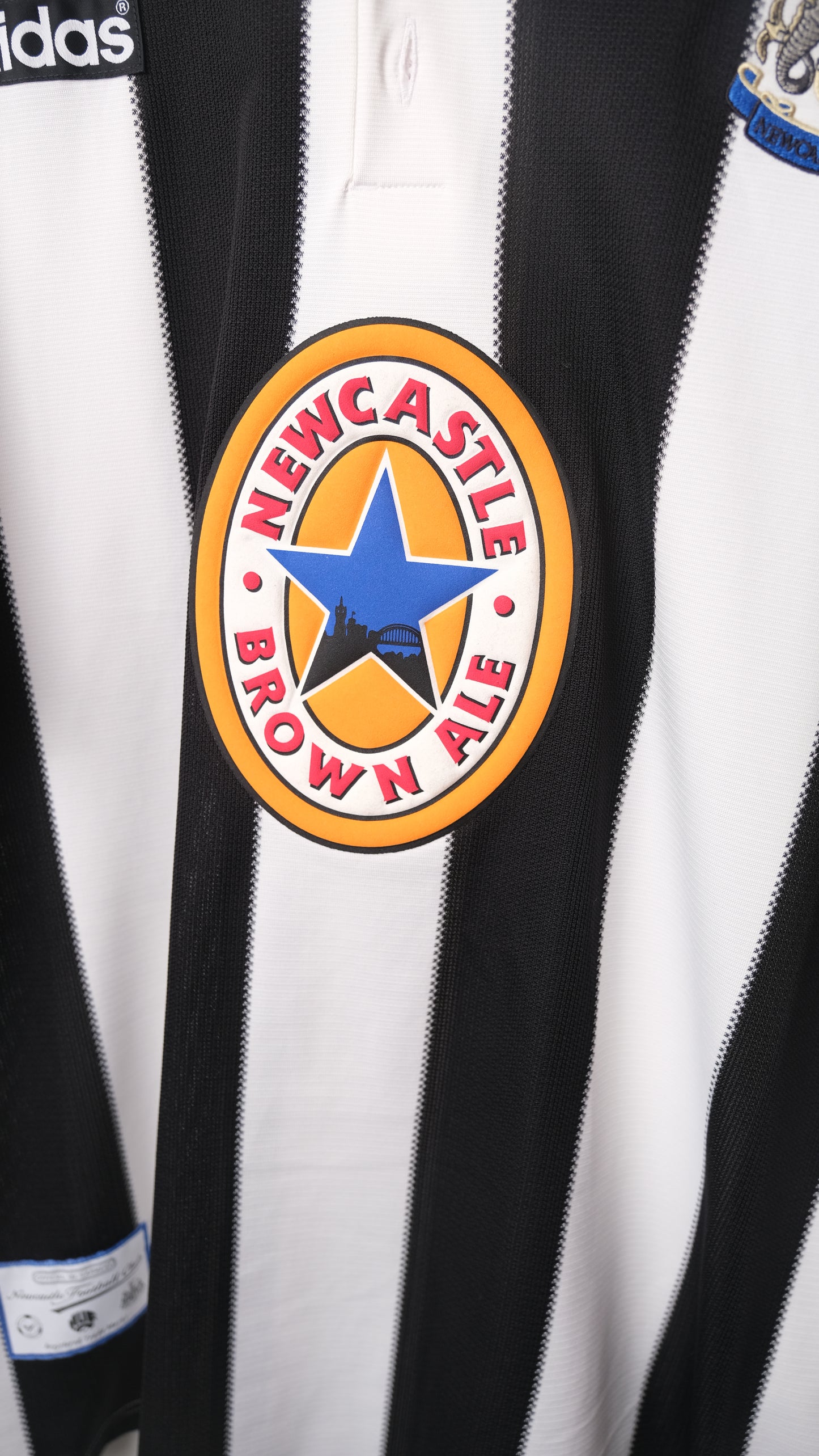 Original Newcastle 1995/97 Home - Ginola #14 Size XL (Reissue)