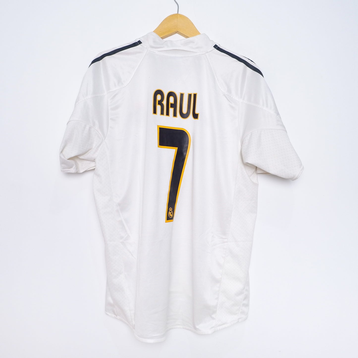 Authentic Real Madrid 2004/05 Home Jersey - Raúl González #7 Size M