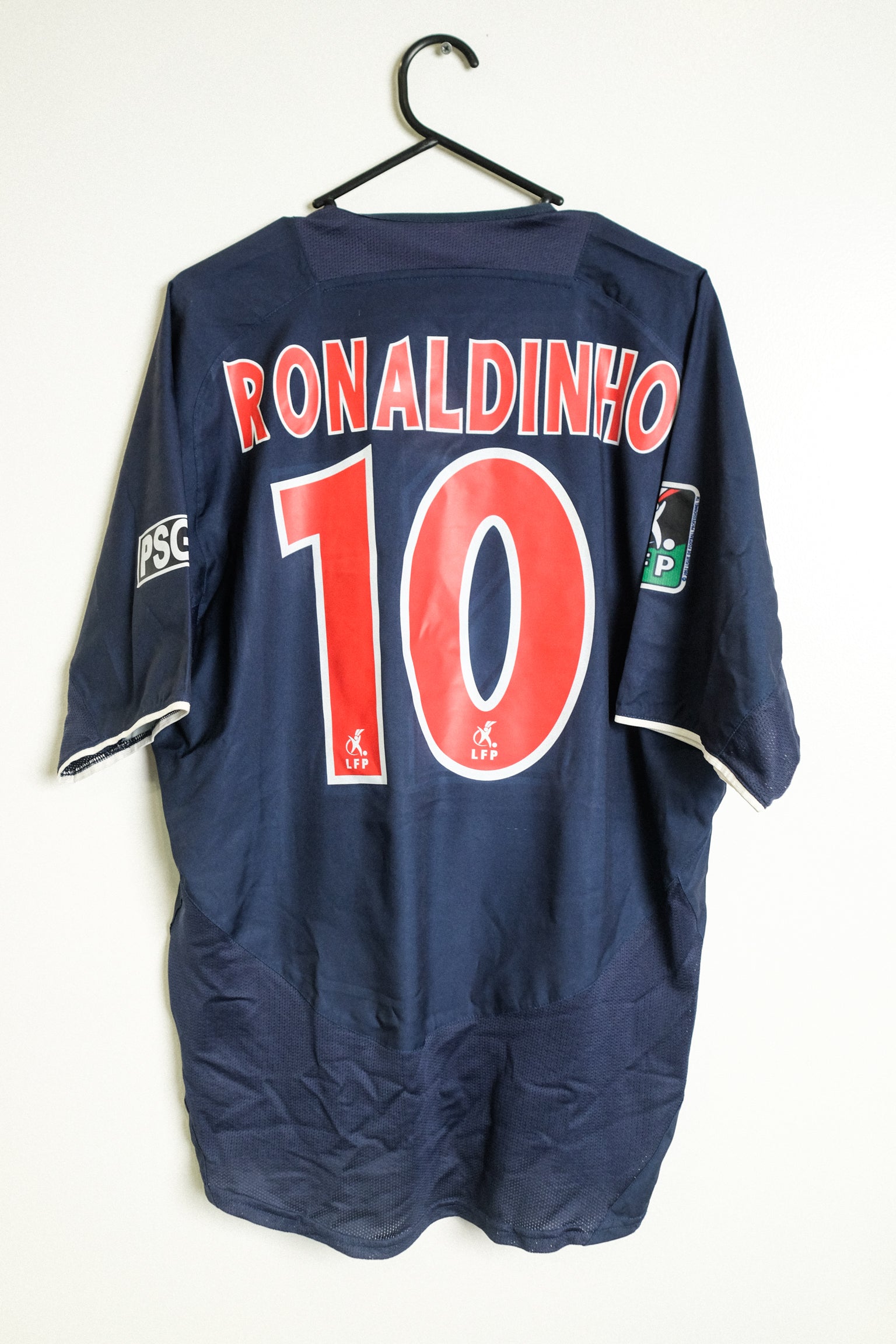 Ronaldinho paris best sale saint germain jersey