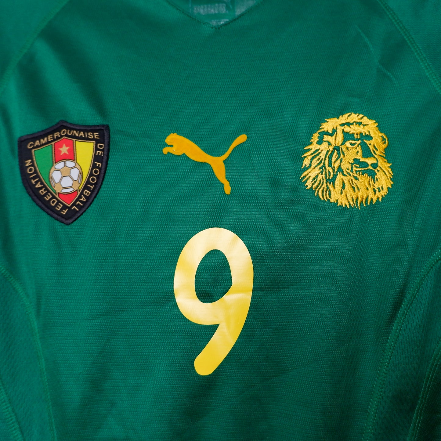 Authentic Cameroon 2002 - Samuel Eto'o #9 Size S