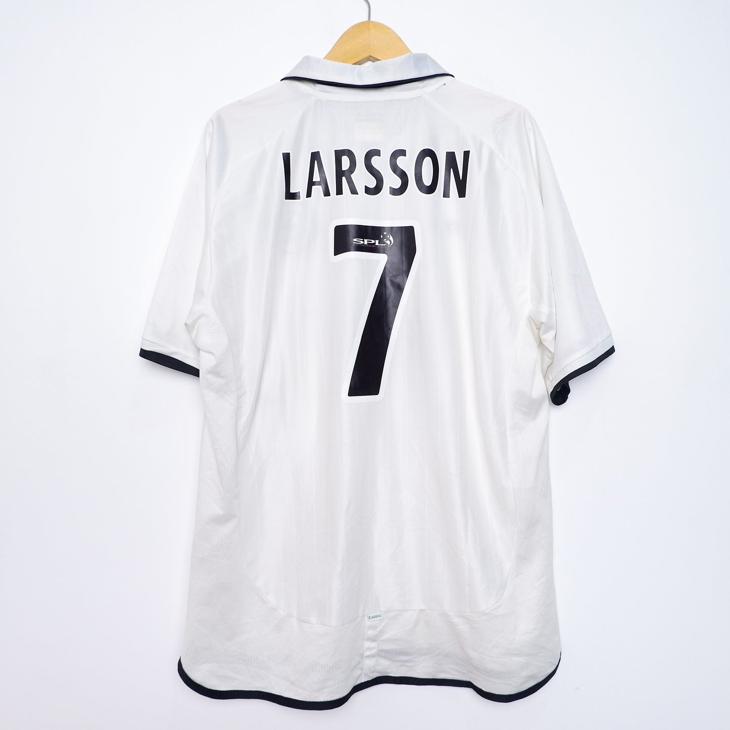Authentic Celtic 2001/02 Away - Henrik Larsson #7 Size L