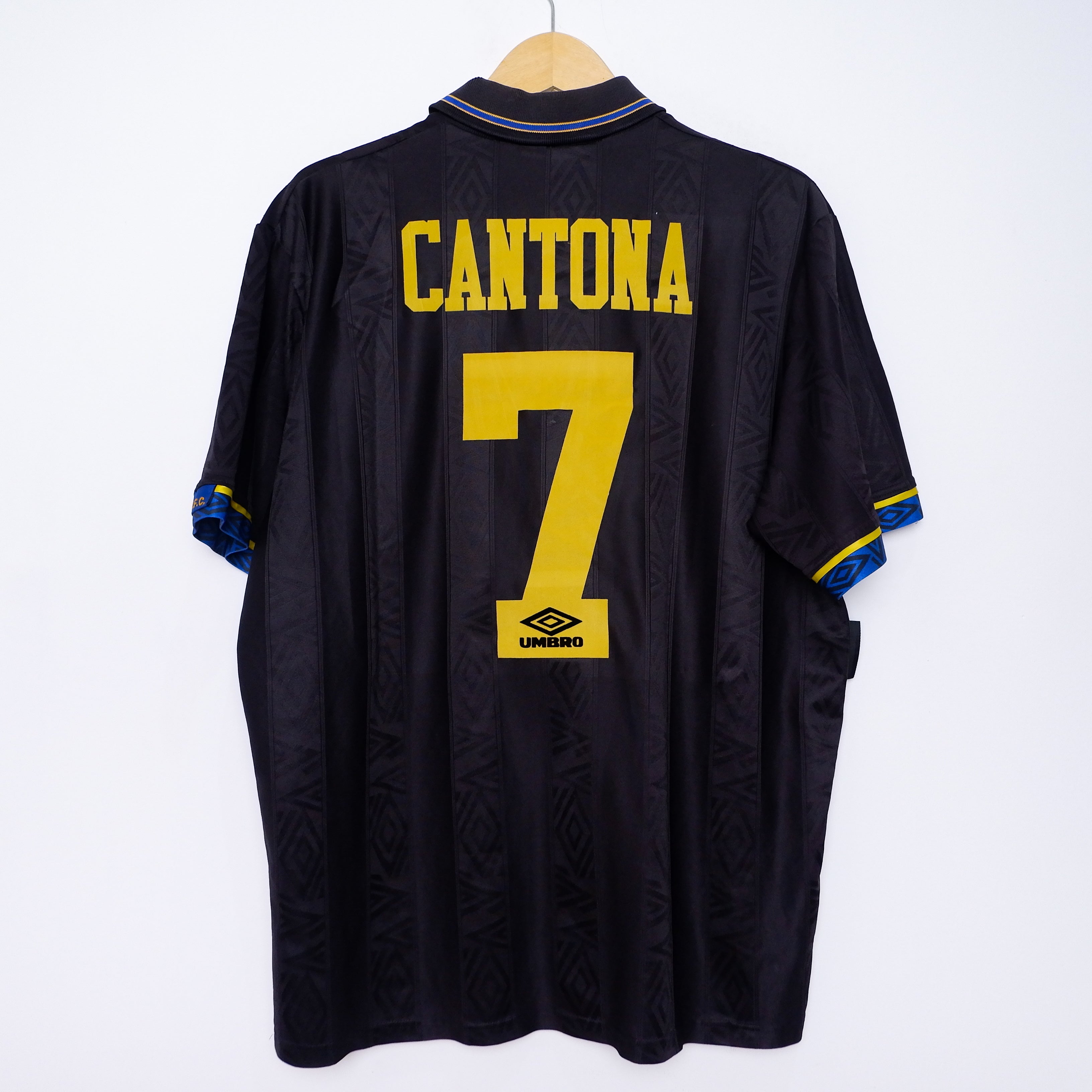 Authentic Manchester United 1993/94 Away - Éric Cantona #7 Size XL ...