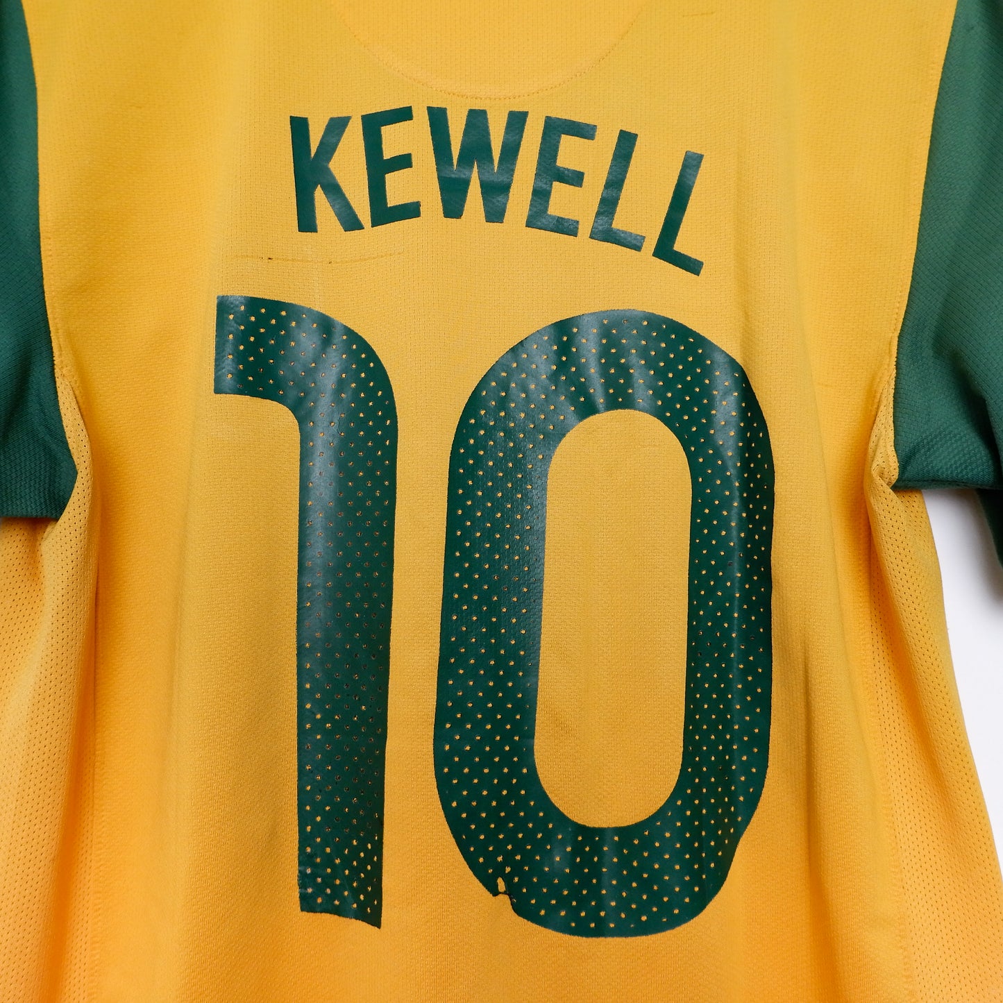 Authentic Australia 2010 Home - Harry Kewell #10 Size M