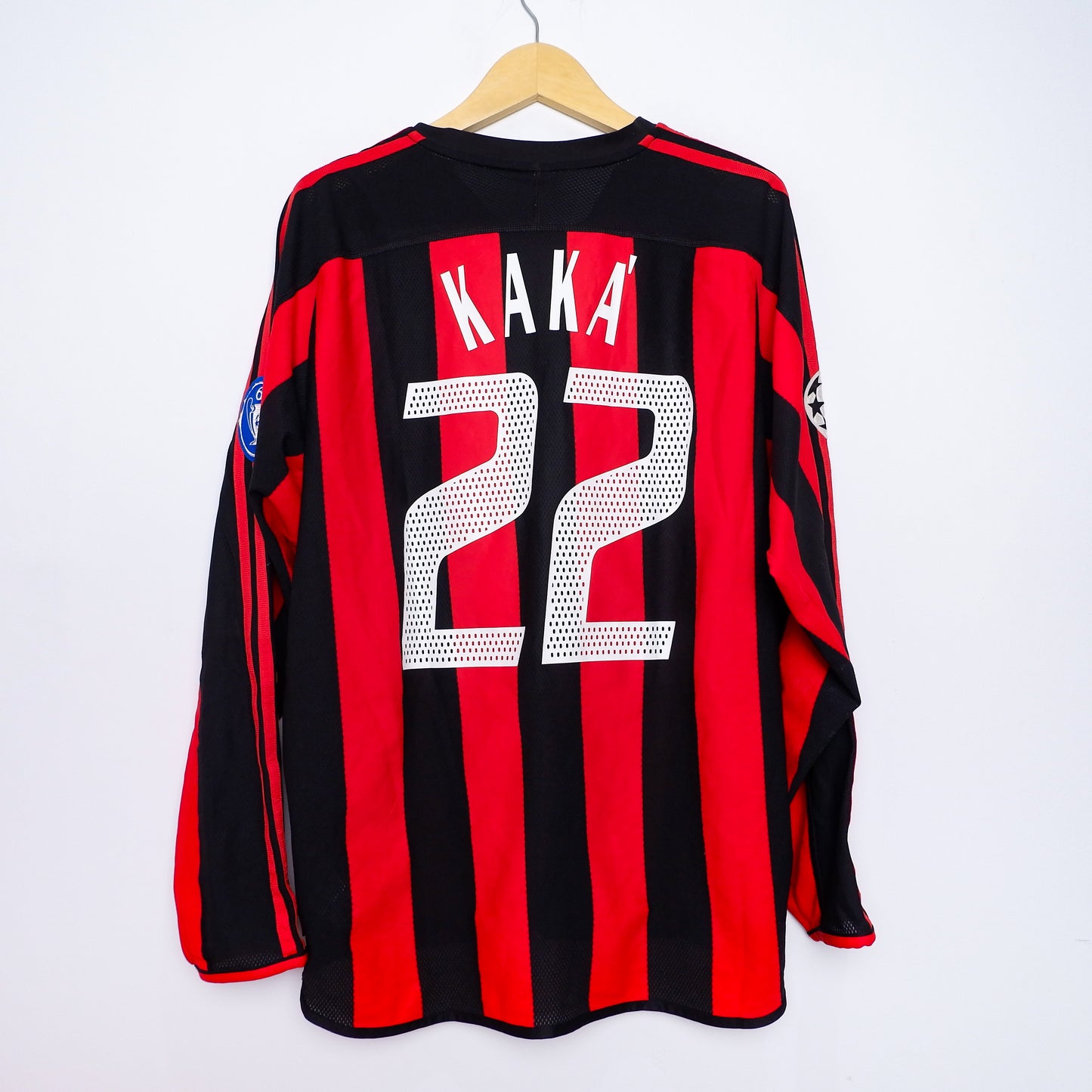 Authentic AC Milan 2003/04 Home - Kaká #22 Size L (Long Sleeve)