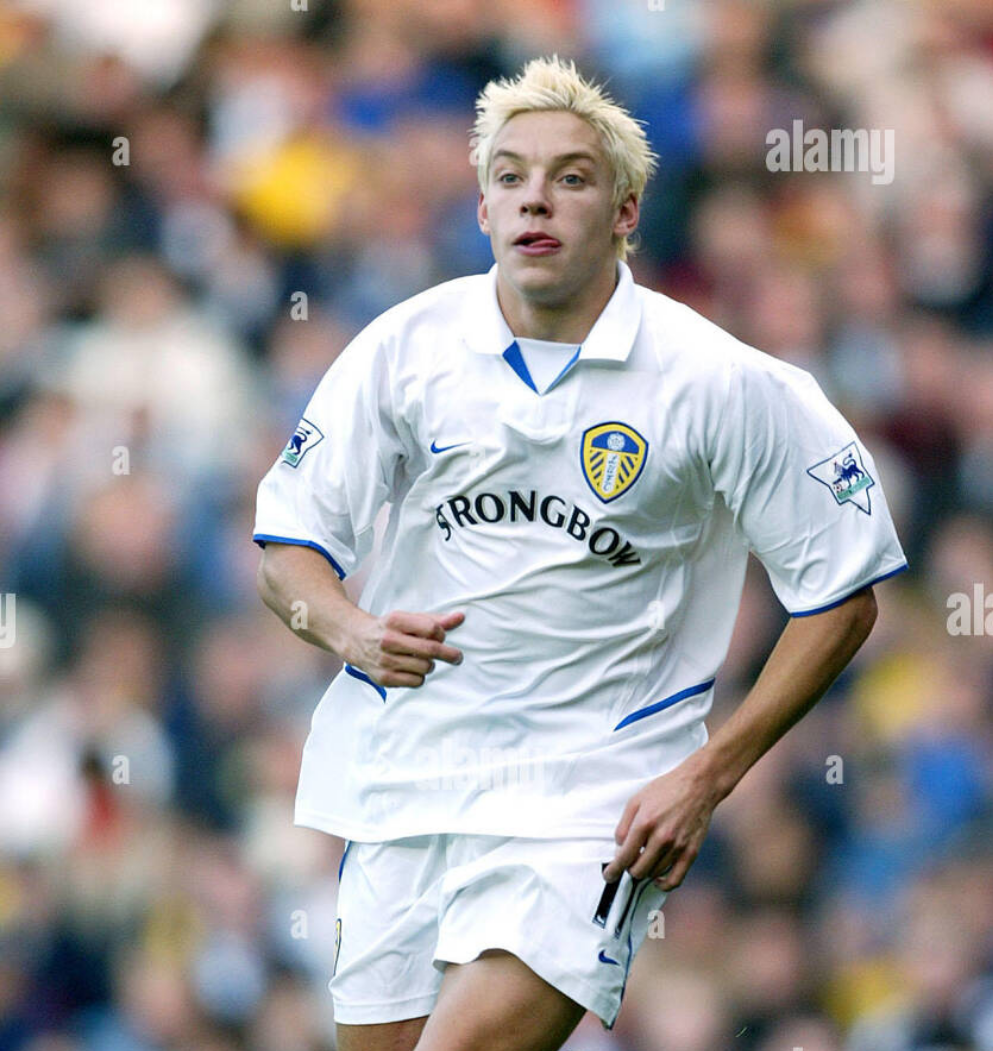 Original Leeds 2002/03 Home - Smith #17 Size XL
