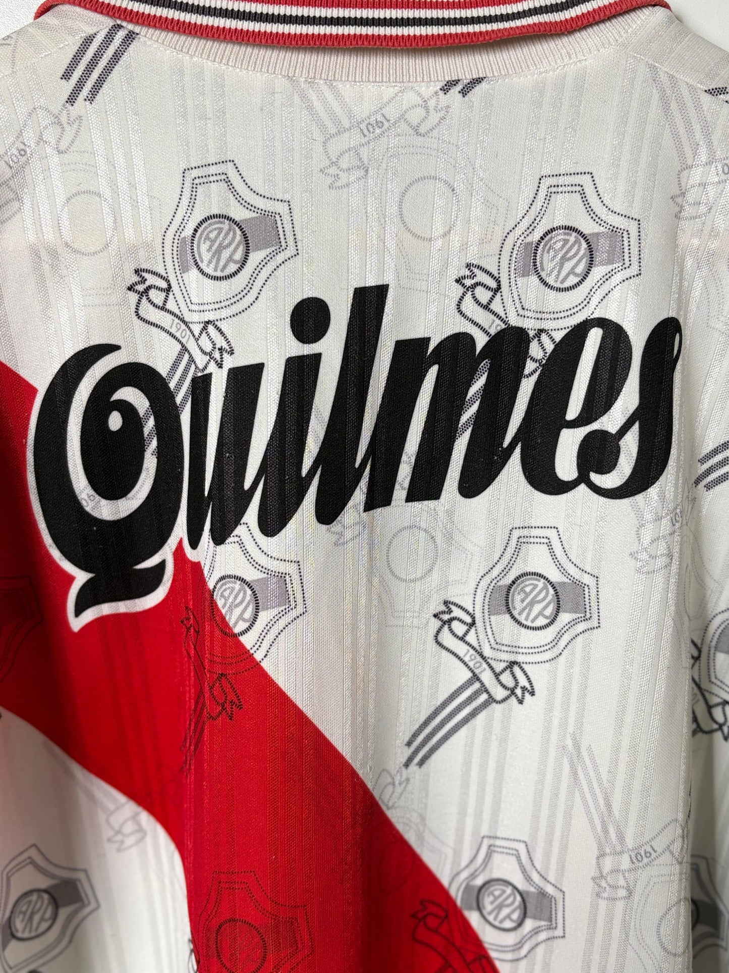Original River Plate 1997/98 Home - Size 3 fit L (Long Sleeve)
