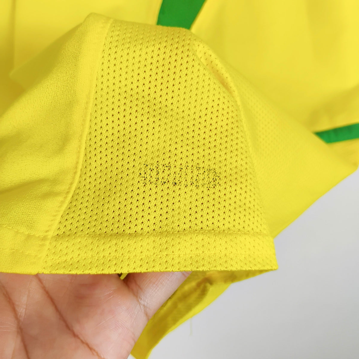 Original Brazil 2002 Home - Ronaldo #9 Size M