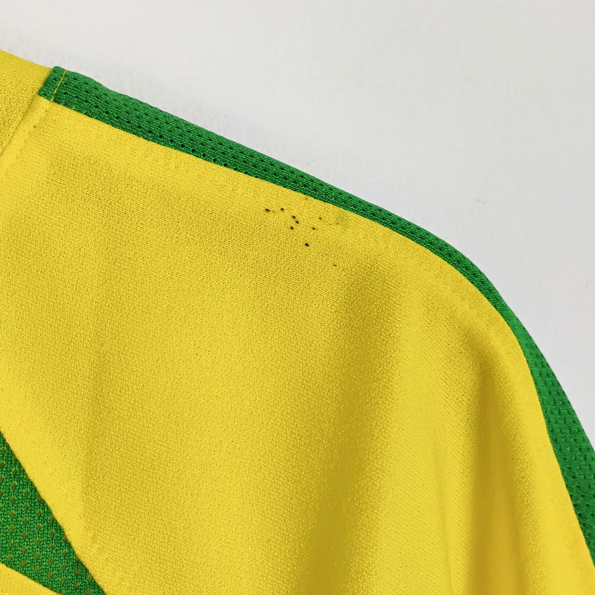 Original Brazil 2002 Home - Ronaldo #9 Size M