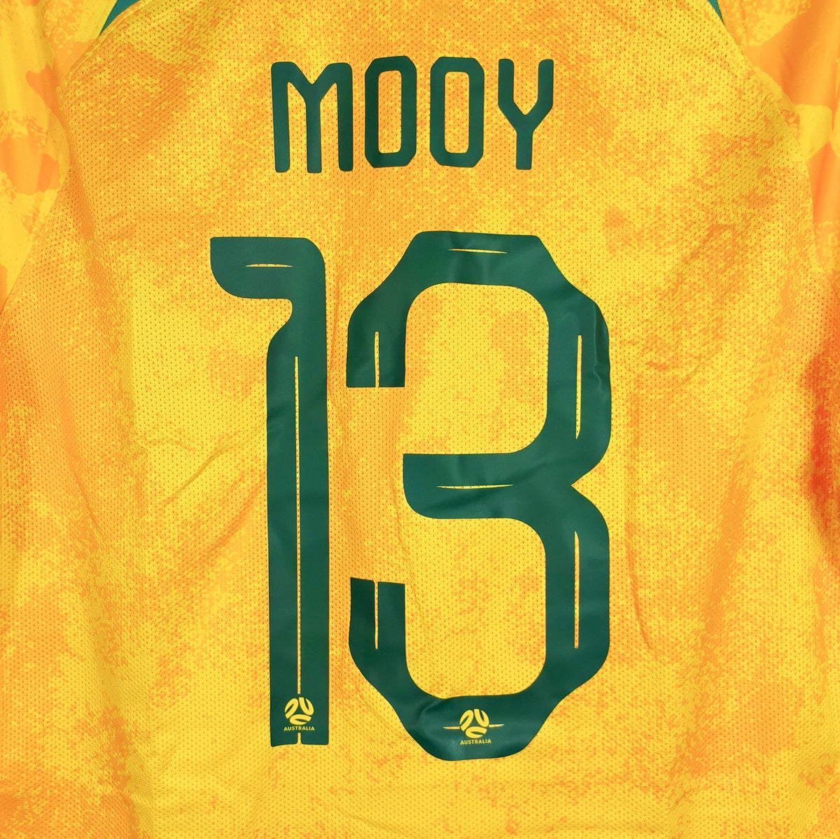 Original Australia 2022/23 Home - Mooy #13 Size L (Kitroom)
