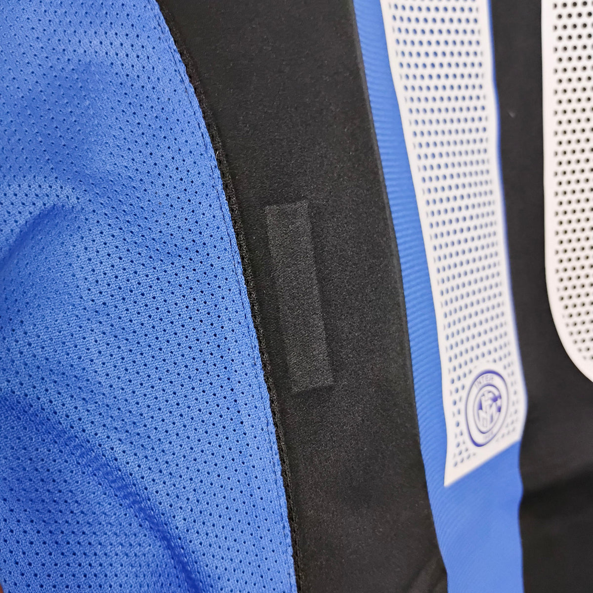 Original Inter Milan 2004/05 Home - Adriano #10 Size L
