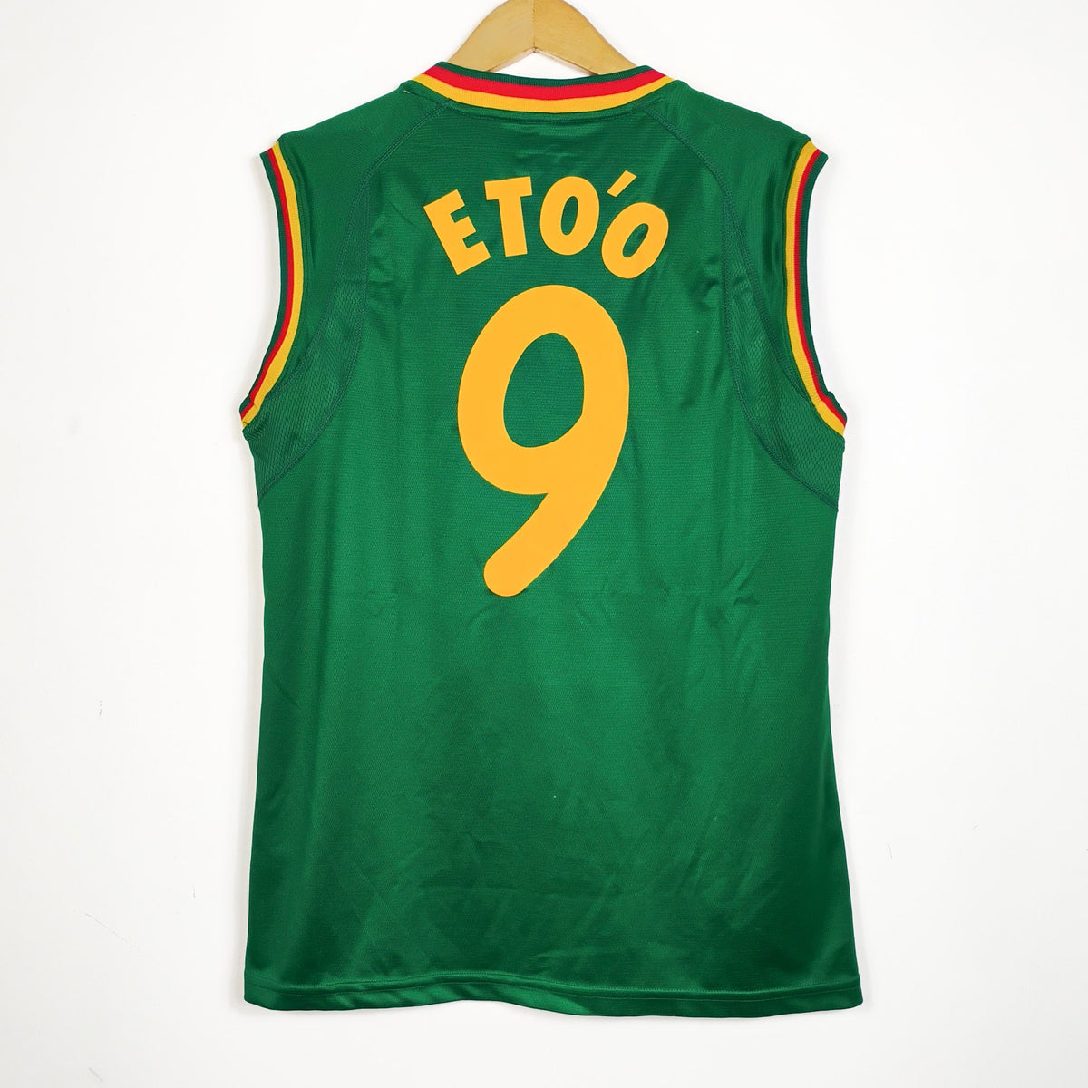 Original Cameroon 2002 Home - Eto'o #9 Size L fit M