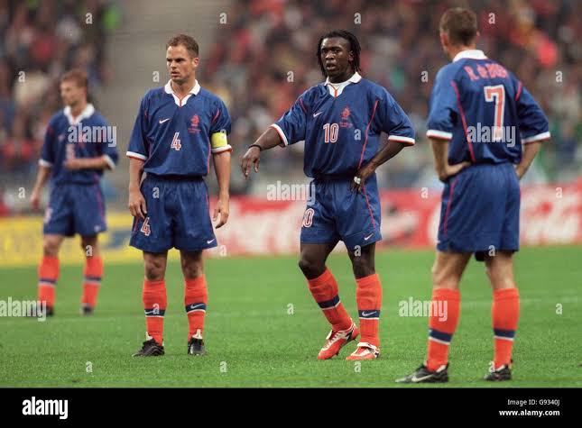 Authentic Netherlands 1998 Away - Seedorf #10 Size M