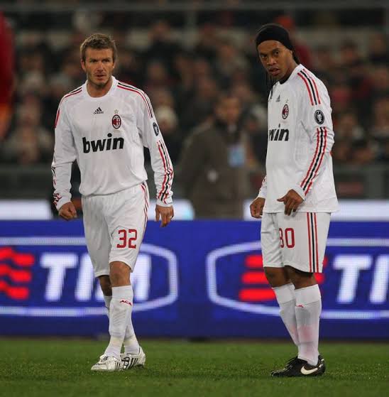 Authentic AC Milan 2008/09 Away - Beckham #32 Size XL (Player Issue) (Long Sleeve)