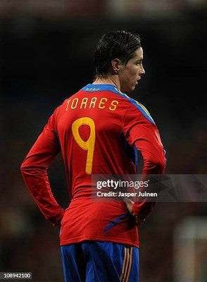 Original Spain 2010/11 Home - Torres #9 Size L