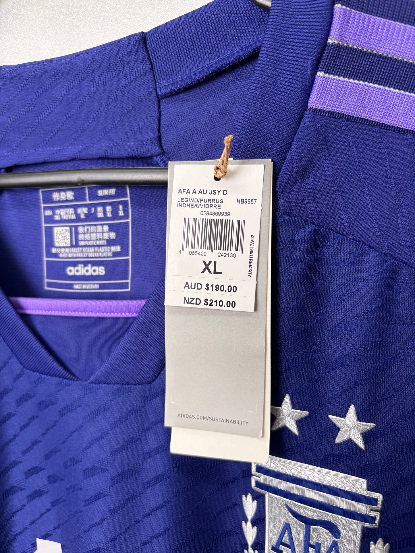 Original Argentina 2022 Away - Messi #10 Size XL (Bnwt) (Player Issue)