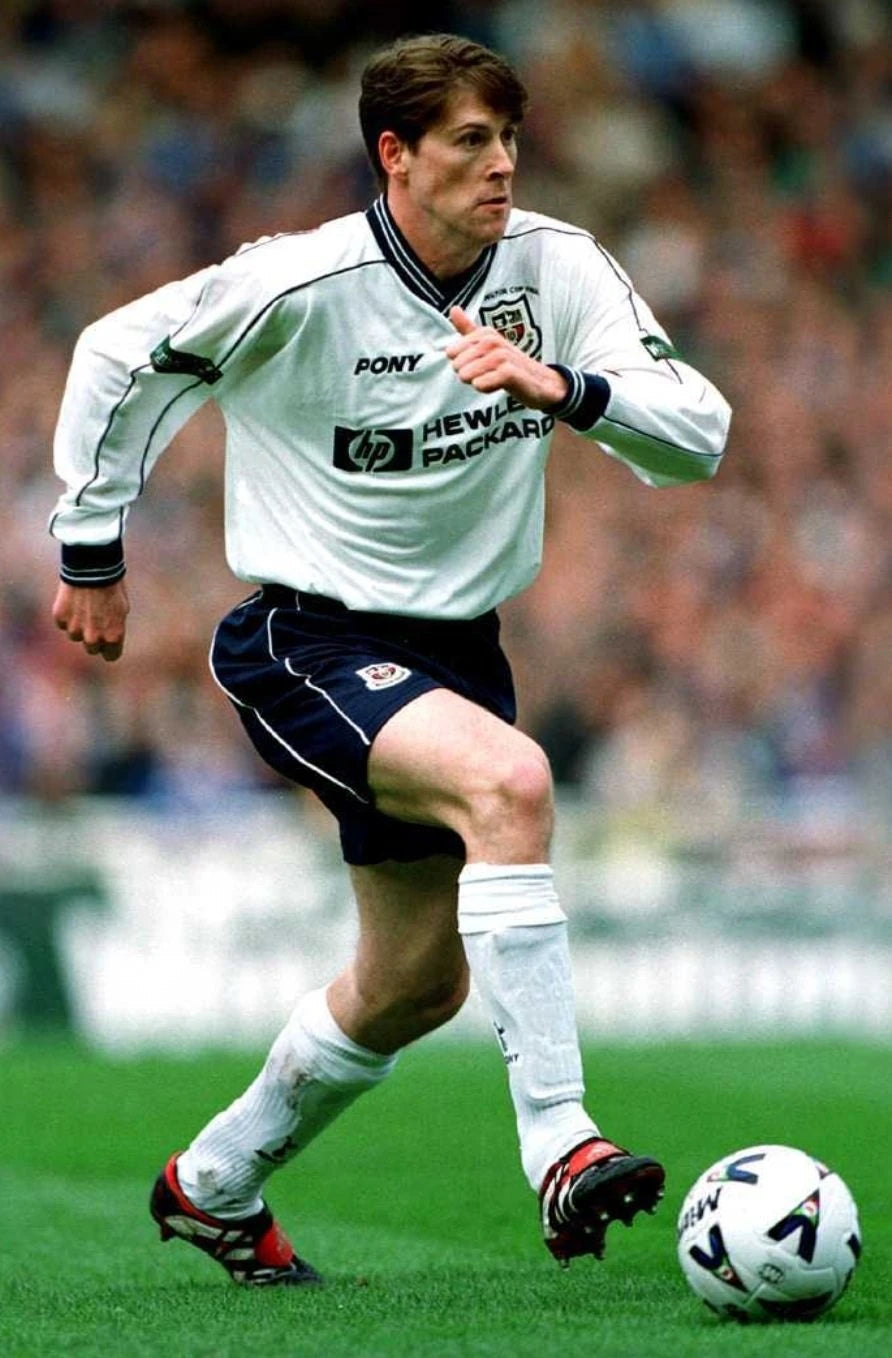 Original Tottenham 1995/97 Home - Anderton #9 Size L (Long sleeve)