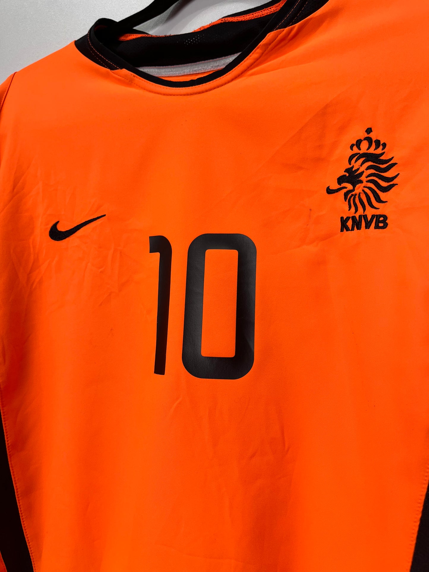 Authentic Netherlands 2002 Home - Bergkamp #10 Size XL