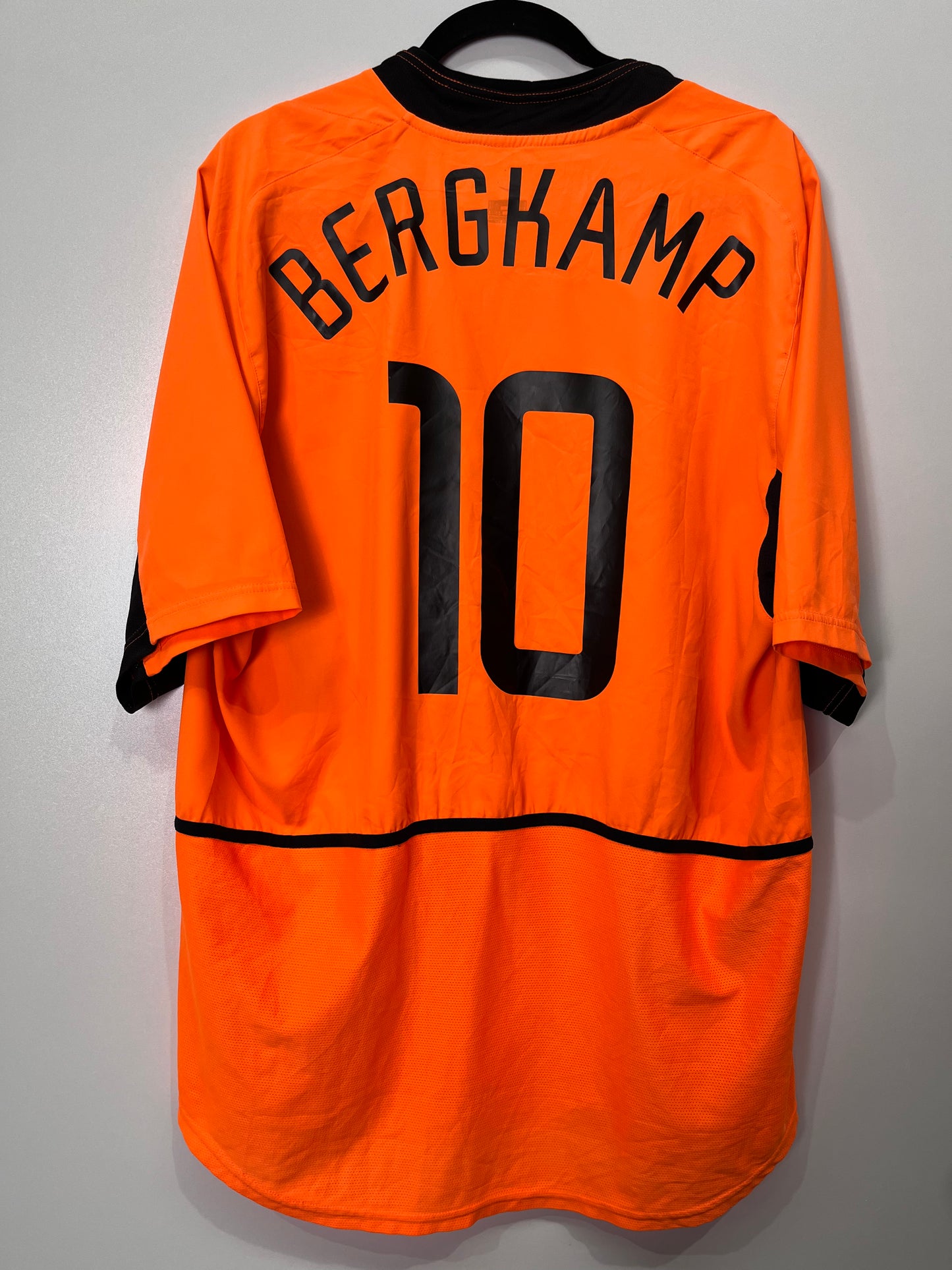 Authentic Netherlands 2002 Home - Bergkamp #10 Size XL