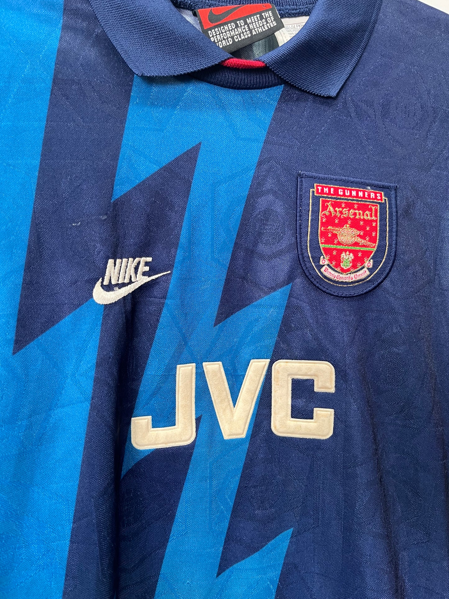 Authentic Arsenal 1995/96 Away - Bergkamp #10 Size Kids (8-10 years old)