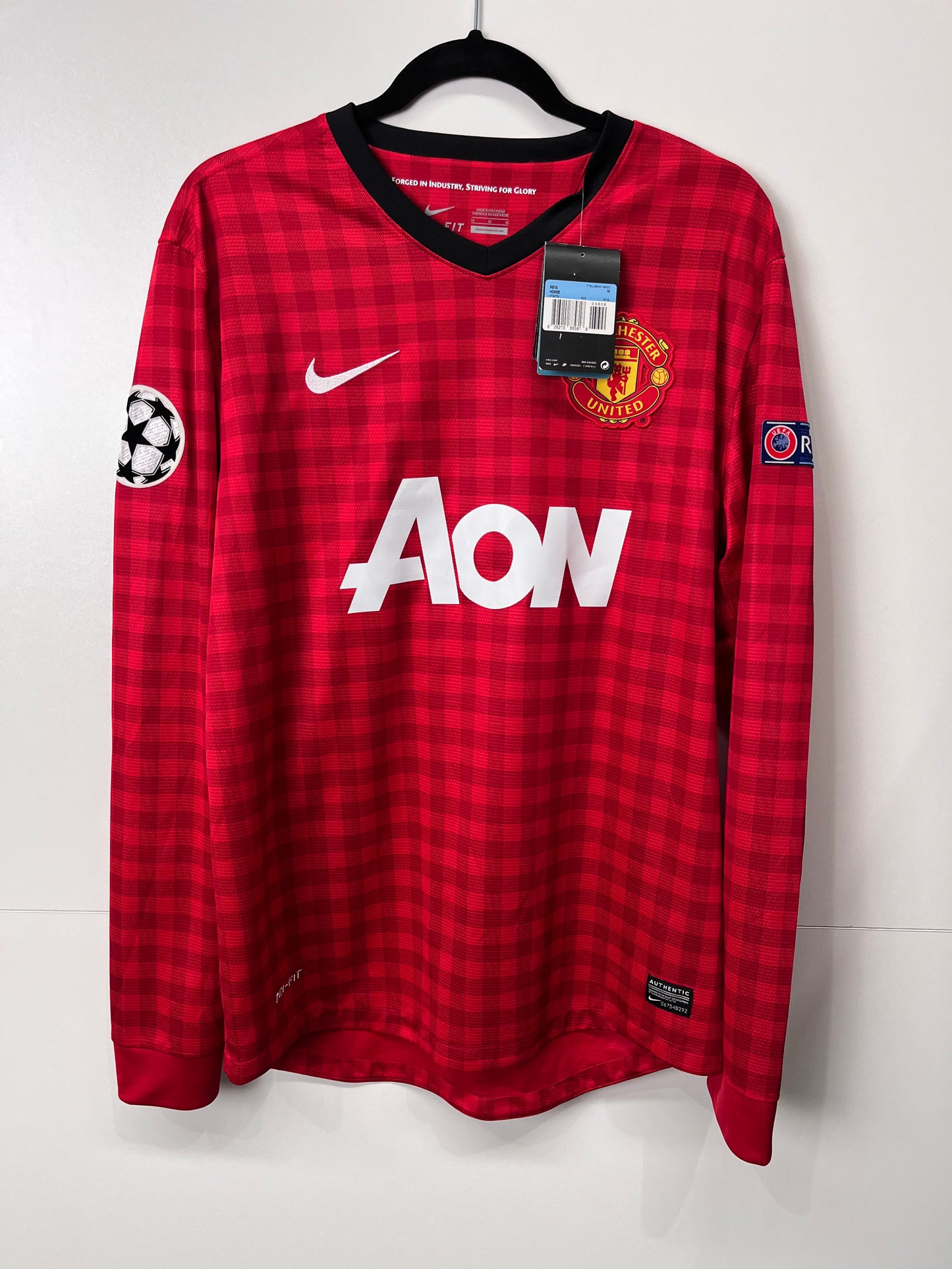 Authentic Manchester United 2012/13 Home - Robin Van Persie #20 Size M (Long Sleeve) (BNWT)