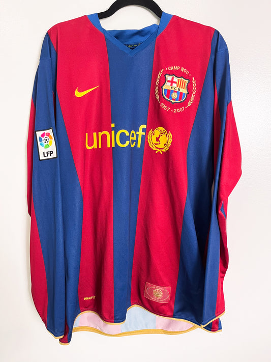 Authentic Barcelona 2007/08 Home - Messi #10 Size XL (Long sleeve)