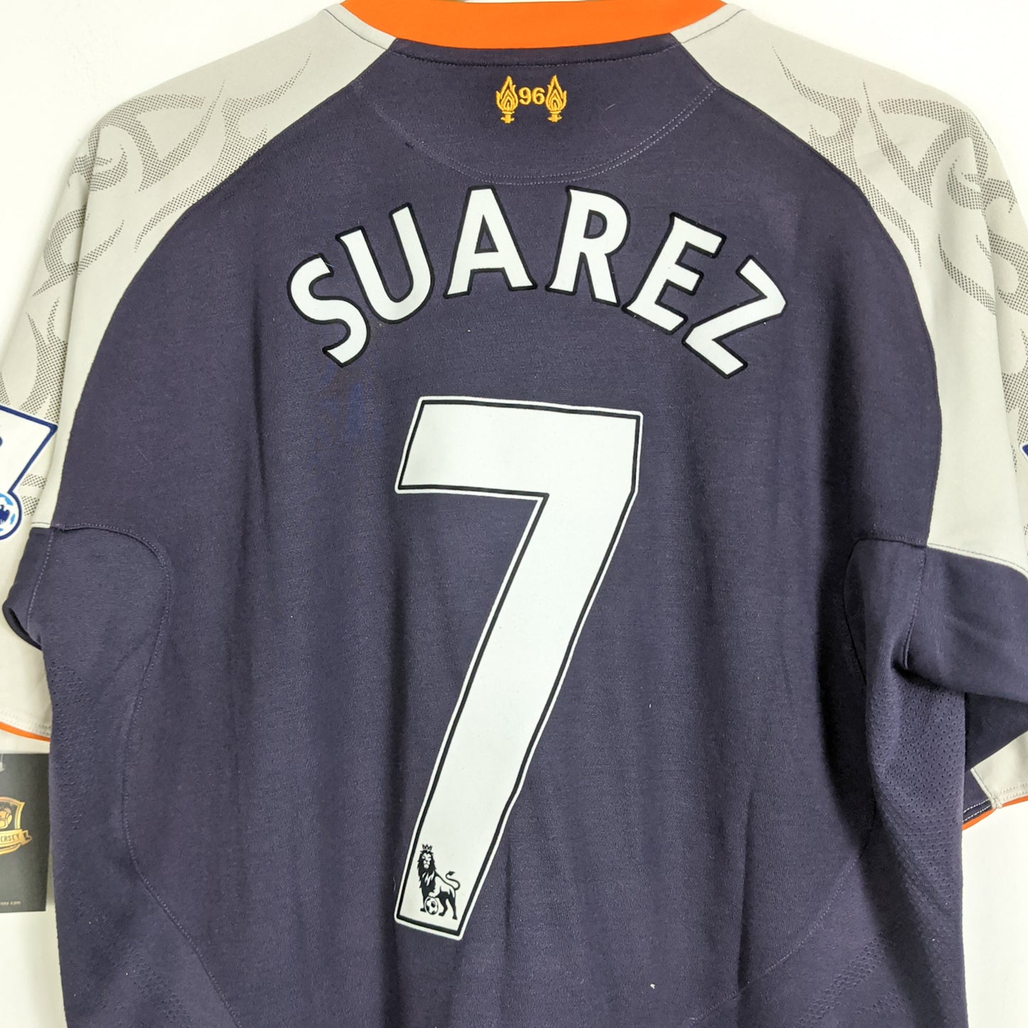 Original Liverpool 2012/13 Third - Suarez #7 Size L